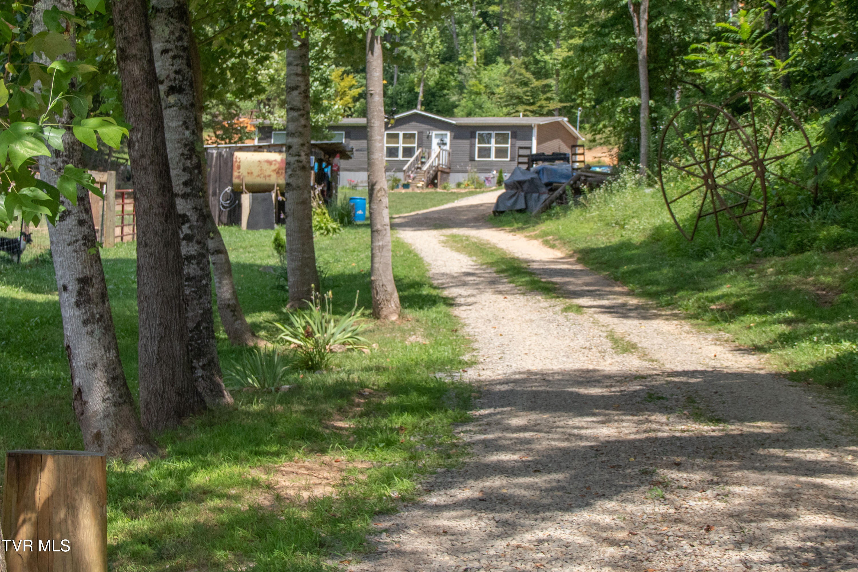 Abingdon, Virginia 24211, United States, 3 Bedrooms Bedrooms, ,2 BathroomsBathrooms,Residential,Active,168815