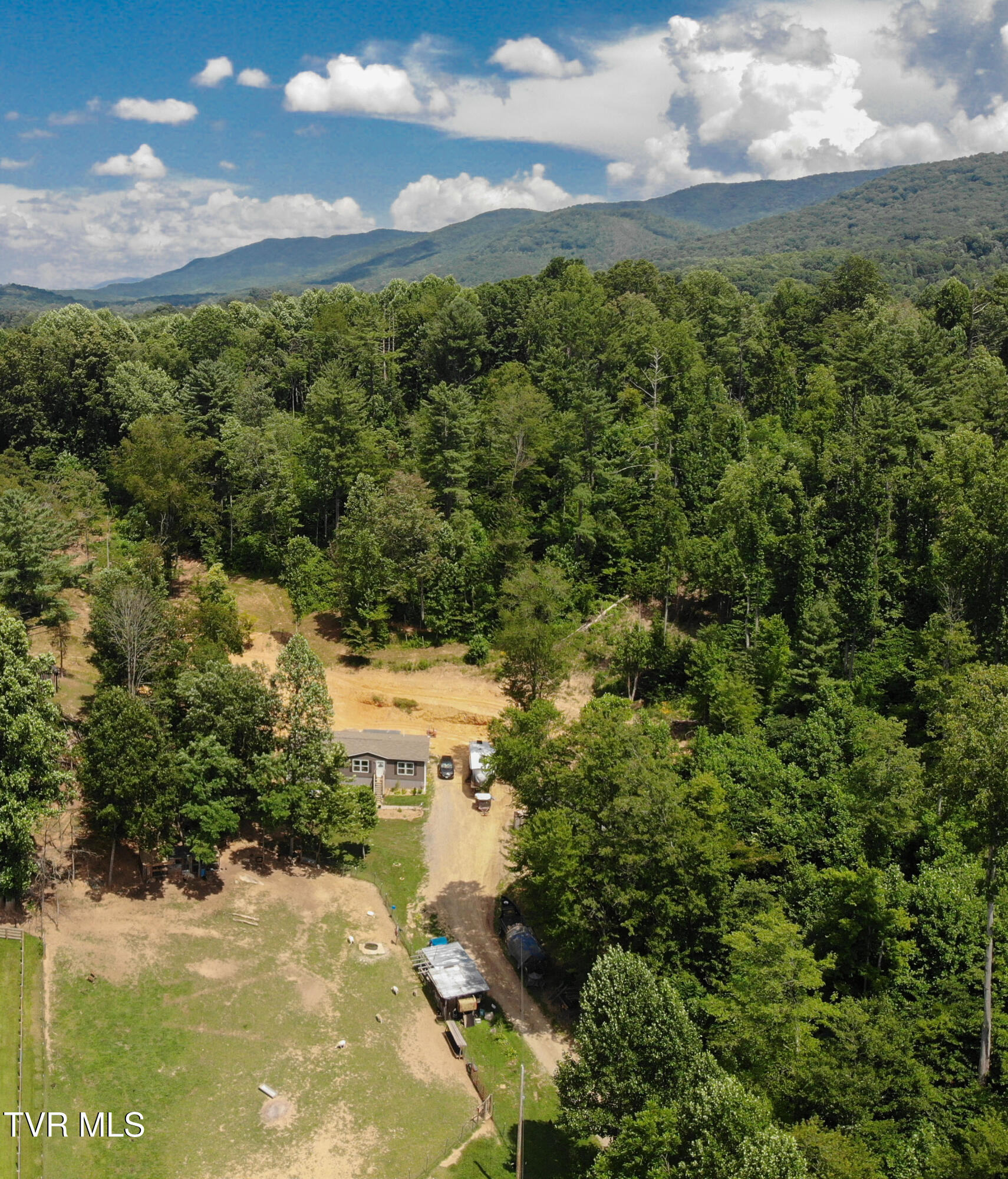 Abingdon, Virginia 24211, United States, 3 Bedrooms Bedrooms, ,2 BathroomsBathrooms,Residential,Active,168815