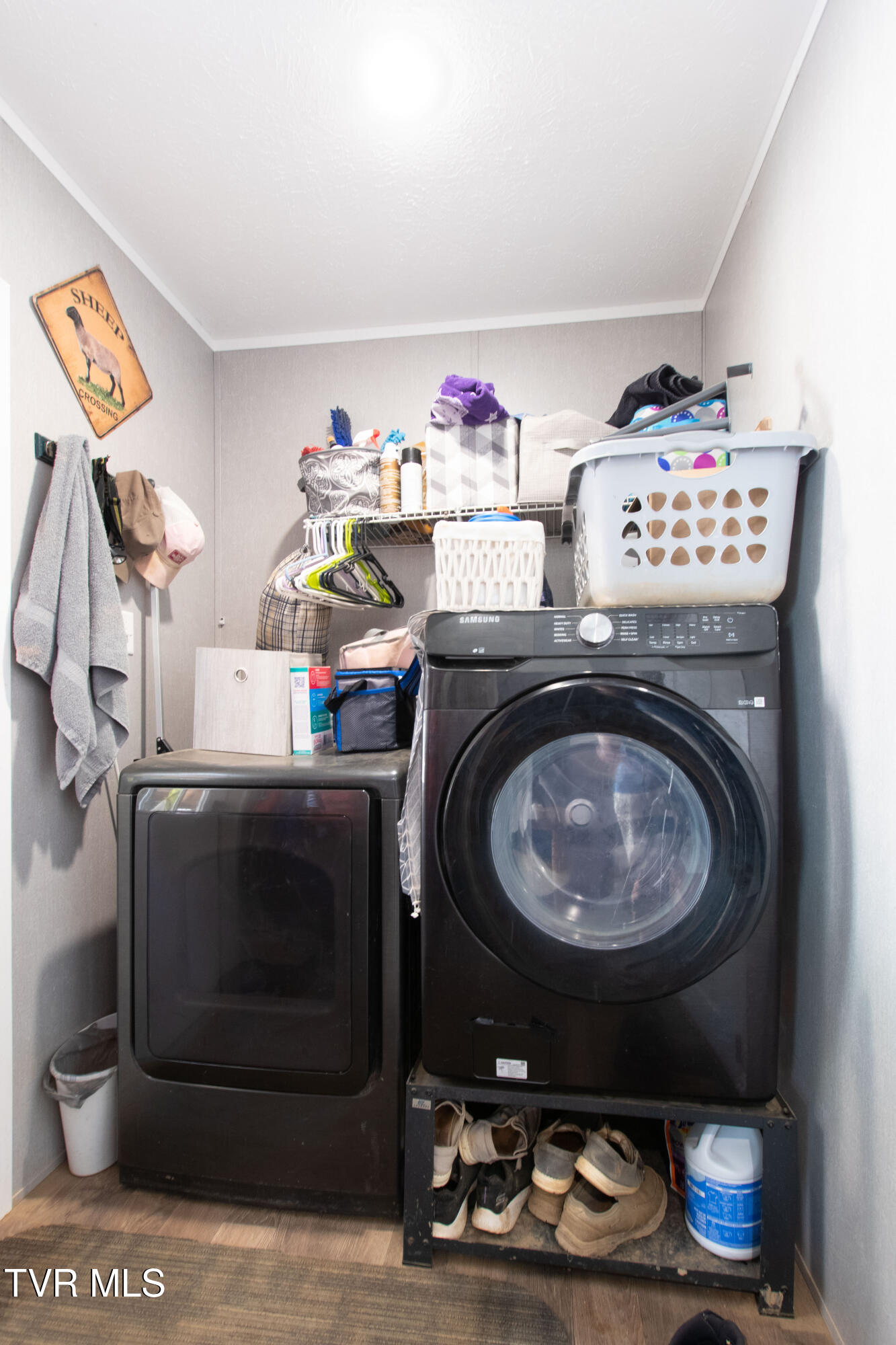 Abingdon, Virginia 24211, United States, 3 Bedrooms Bedrooms, ,2 BathroomsBathrooms,Residential,Active,168815