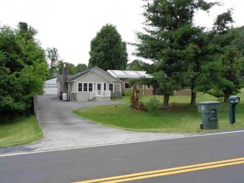 Homes For Sale - 1036 Cummins<br/> Abingdon, VA 24211