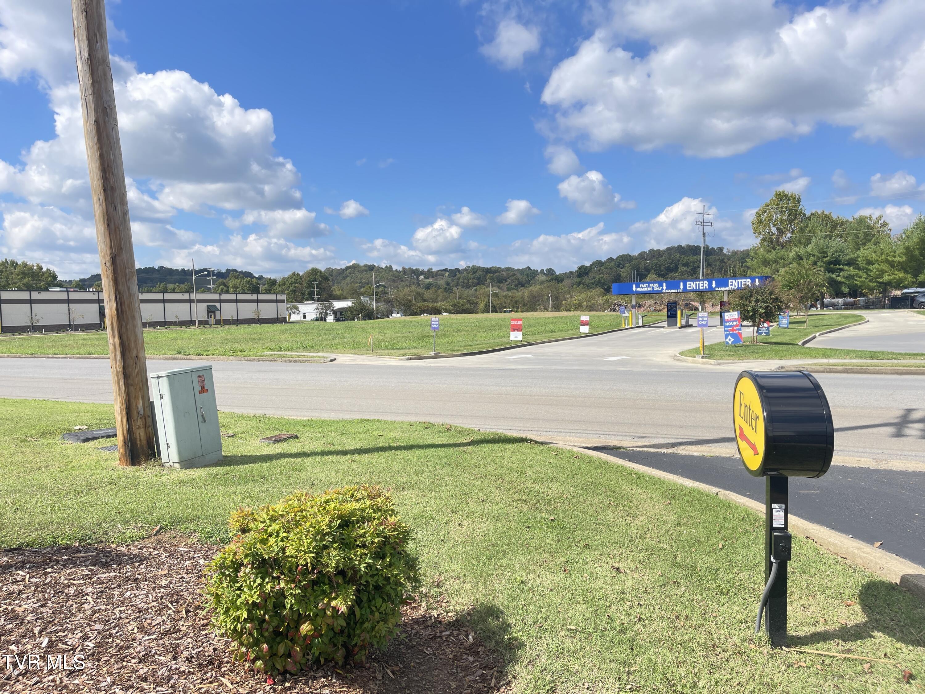 West Elk West/1011 Over Mtn Dr Avenue, Elizabethton, Tennessee image 18