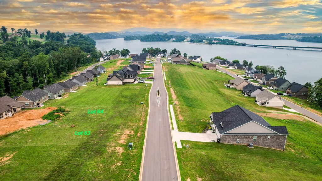 Photo of 64 Shoreline Vista, Morristown, TN 37814 (MLS # 9985375)