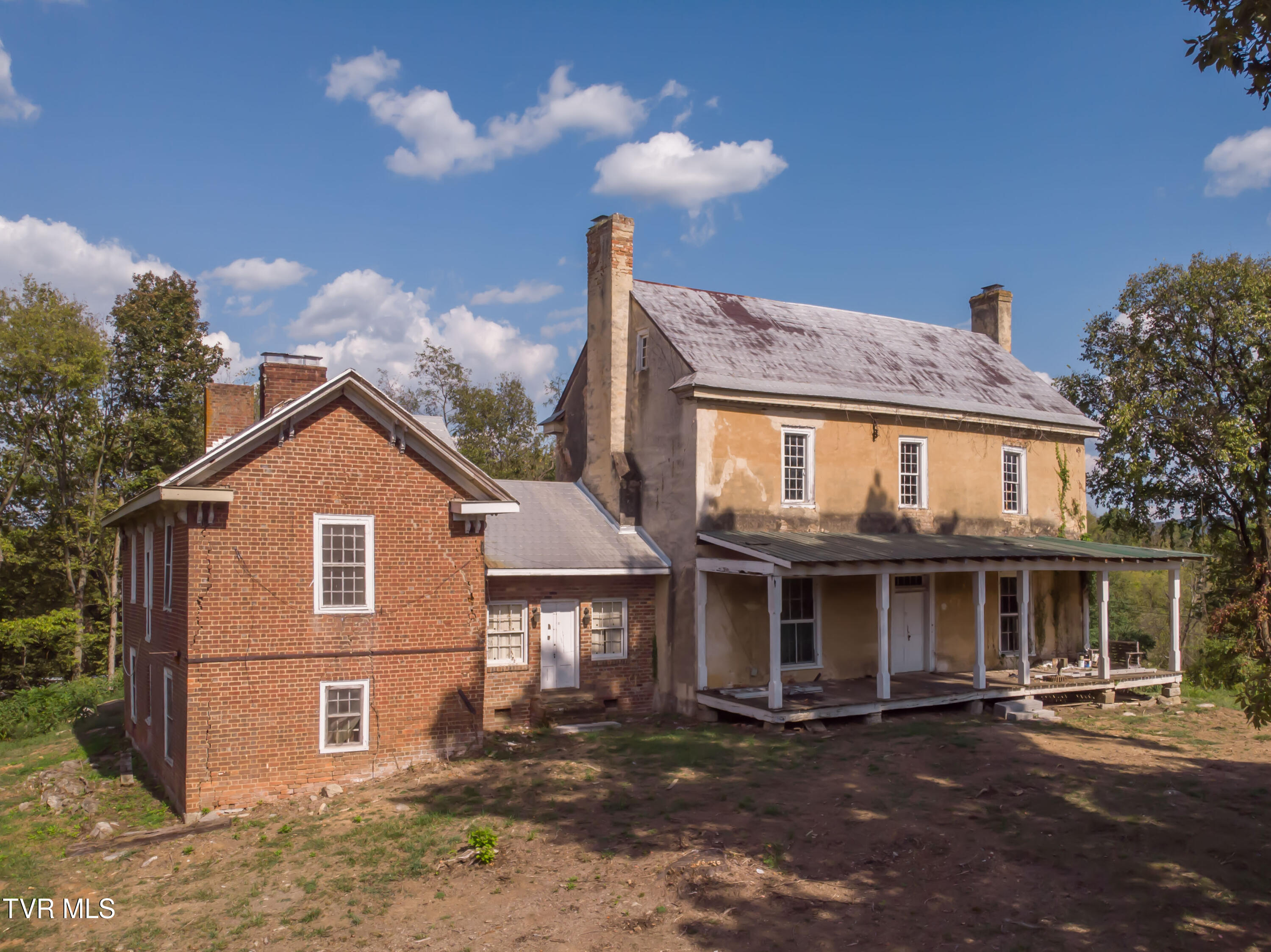 2666 Main Street, Surgoinsville, Tennessee image 1