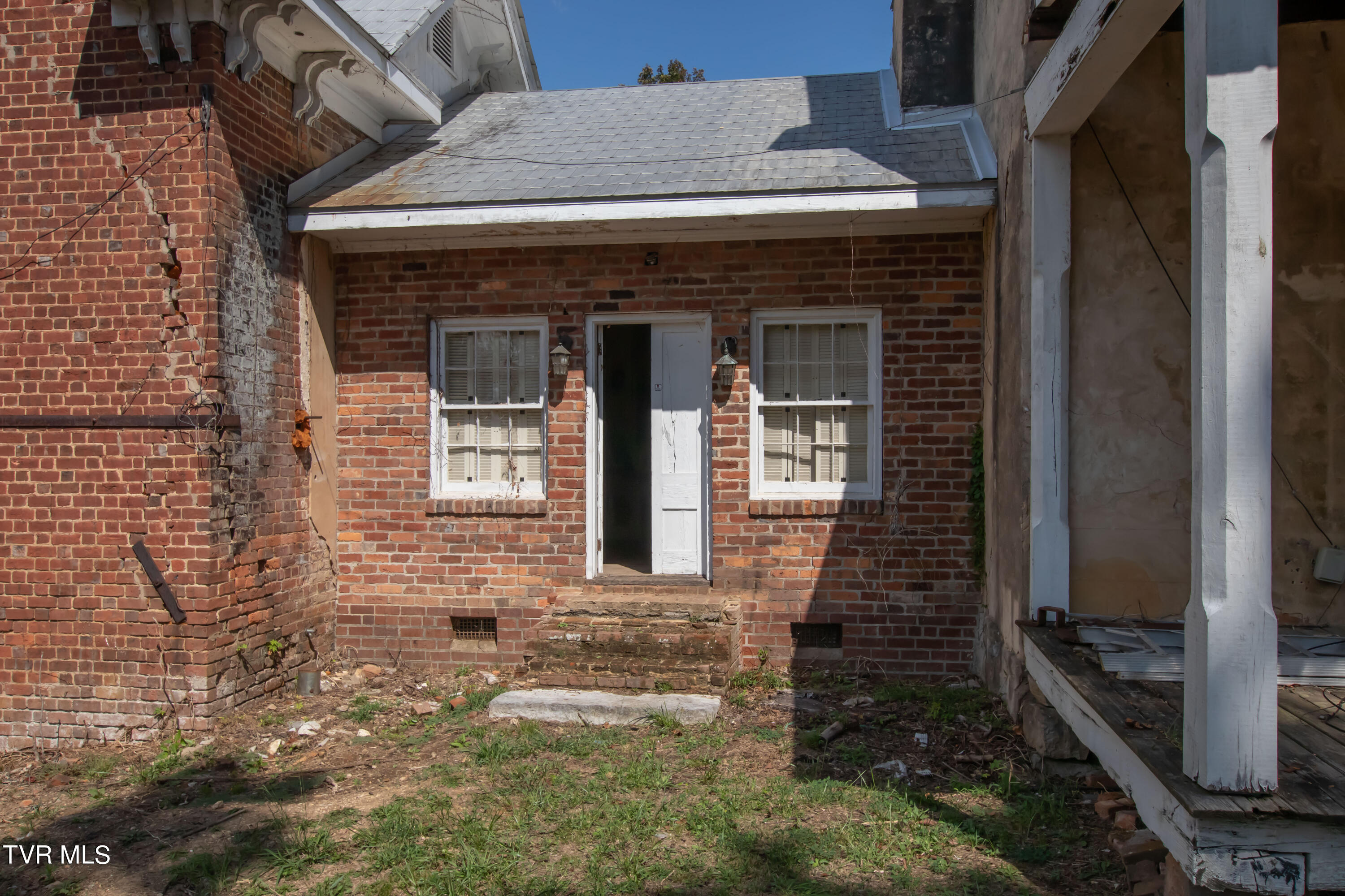2666 Main Street, Surgoinsville, Tennessee image 49