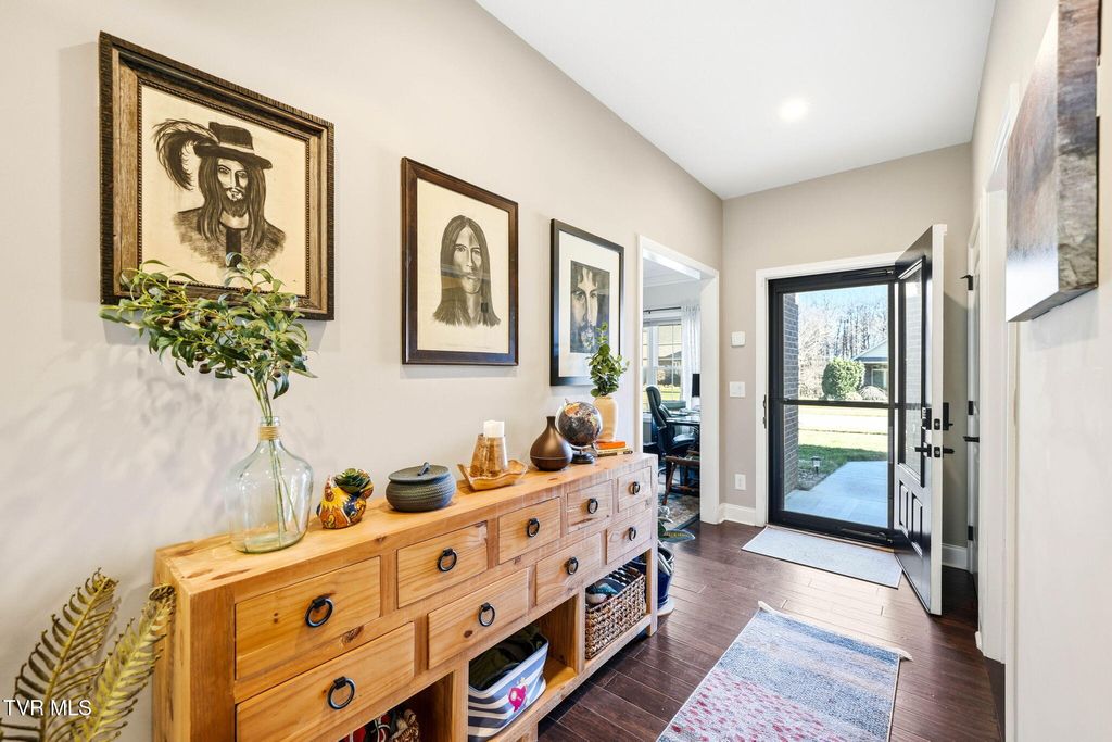 Photo of 241 Laurel Canyon, Johnson City, TN 37615 (MLS # 9990216)