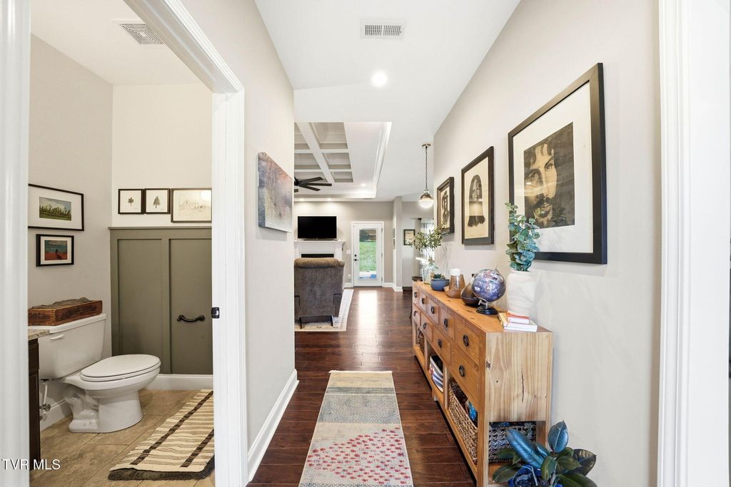 Photo of 241 Laurel Canyon, Johnson City, TN 37615 (MLS # 9990216)