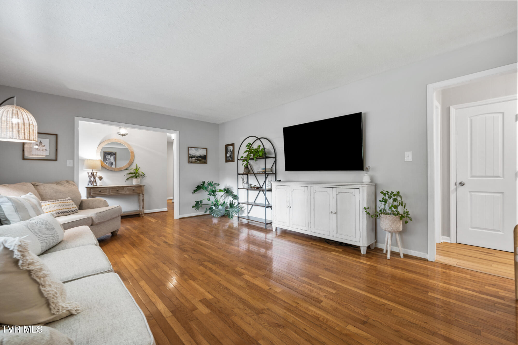 7447 Pin Oak Circle, Bristol, Virginia image 7