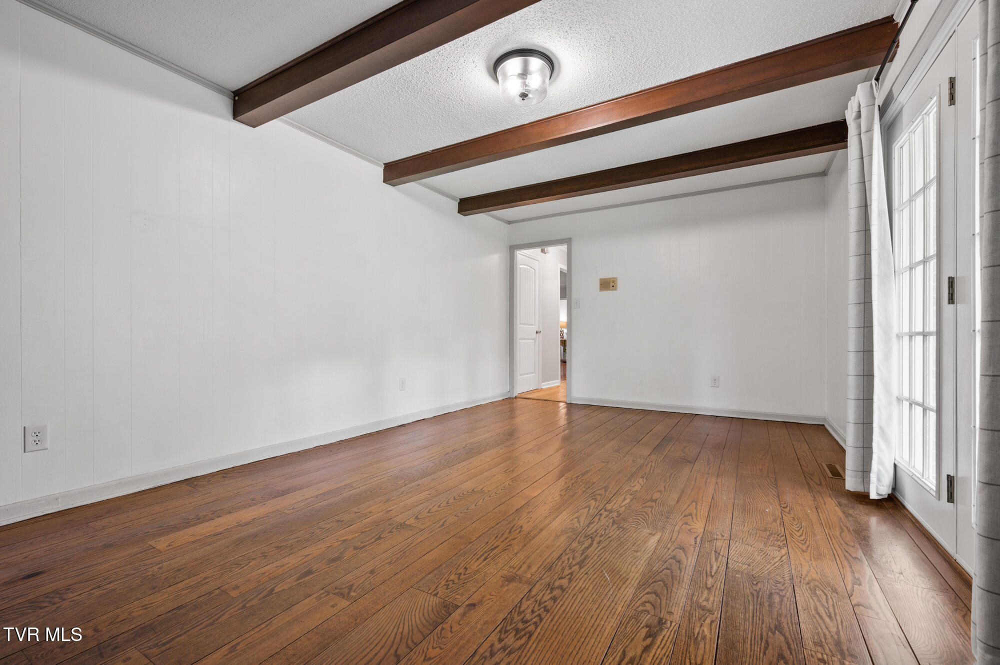 7447 Pin Oak Circle, Bristol, Virginia image 20