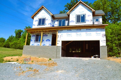 Photo of 2354 Edinburgh Channel Road, Kingsport, TN 37664 (MLS # 9997405)