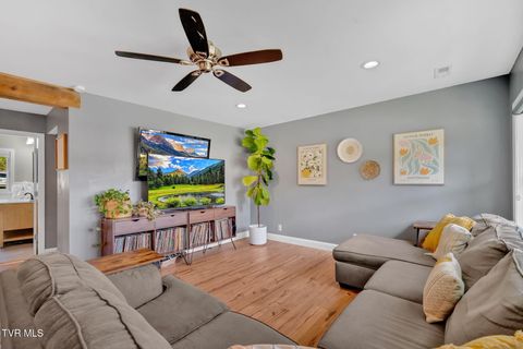 Tiny photo for 2620 Pearl Street, Kingsport, TN 37660 (MLS # 9986439)