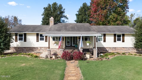 917 Chris Road Strawberry Plains TN 37871