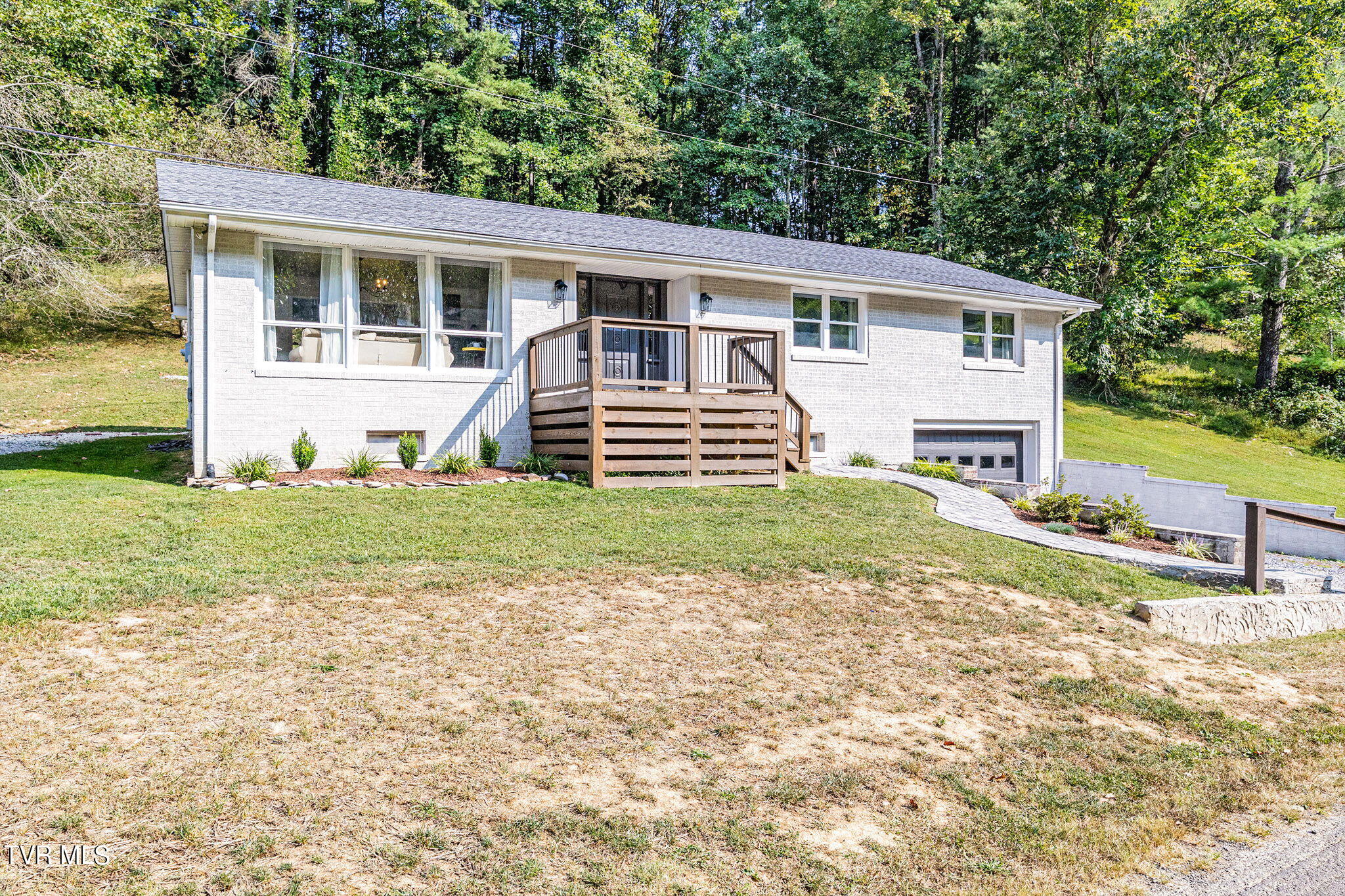 736 Ponderosa Road, Nickelsville, Virginia image 2