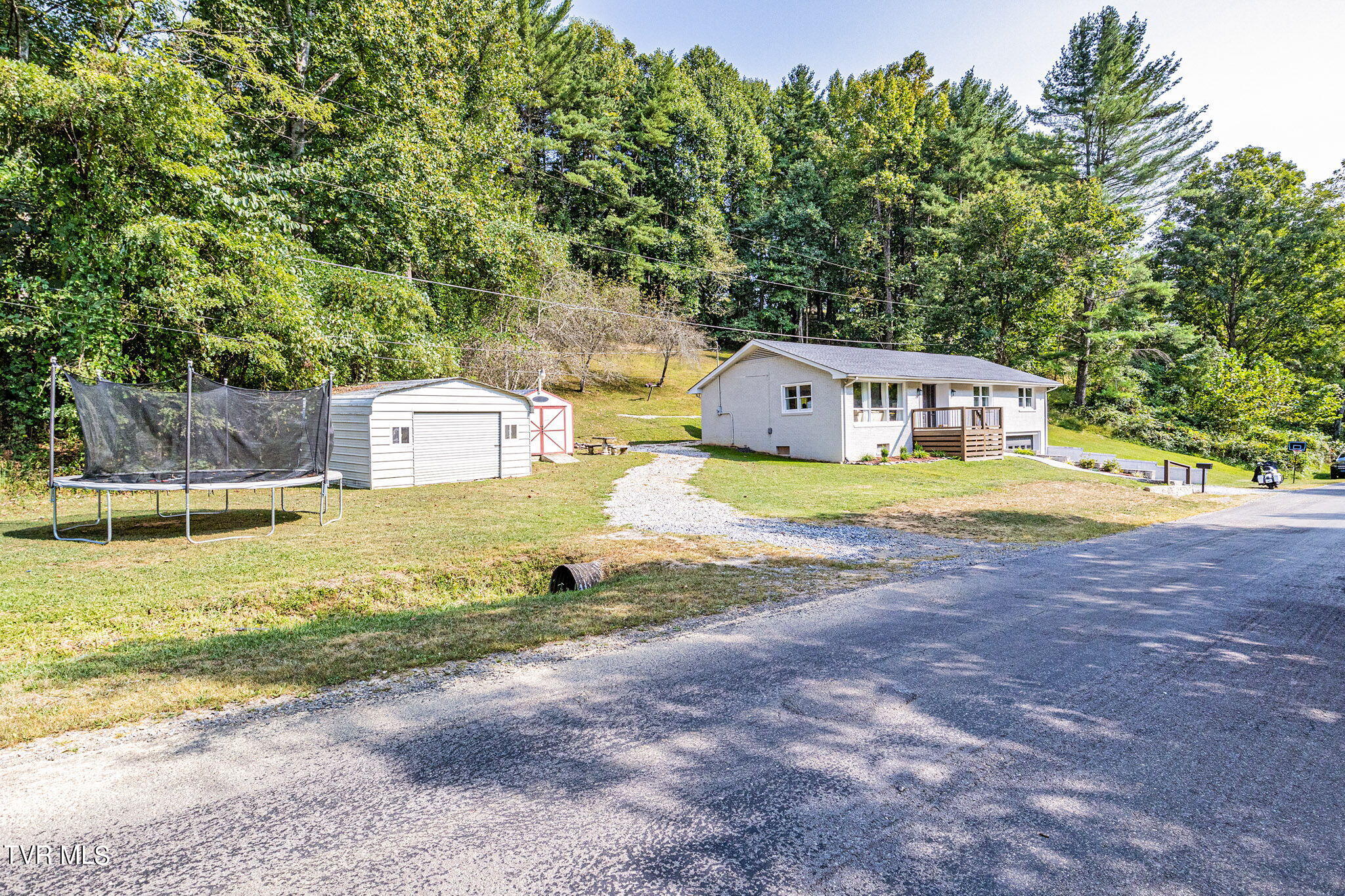 736 Ponderosa Road, Nickelsville, Virginia image 3