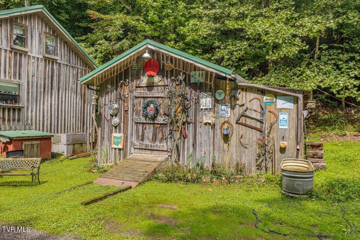 415 Stone Mtn Road