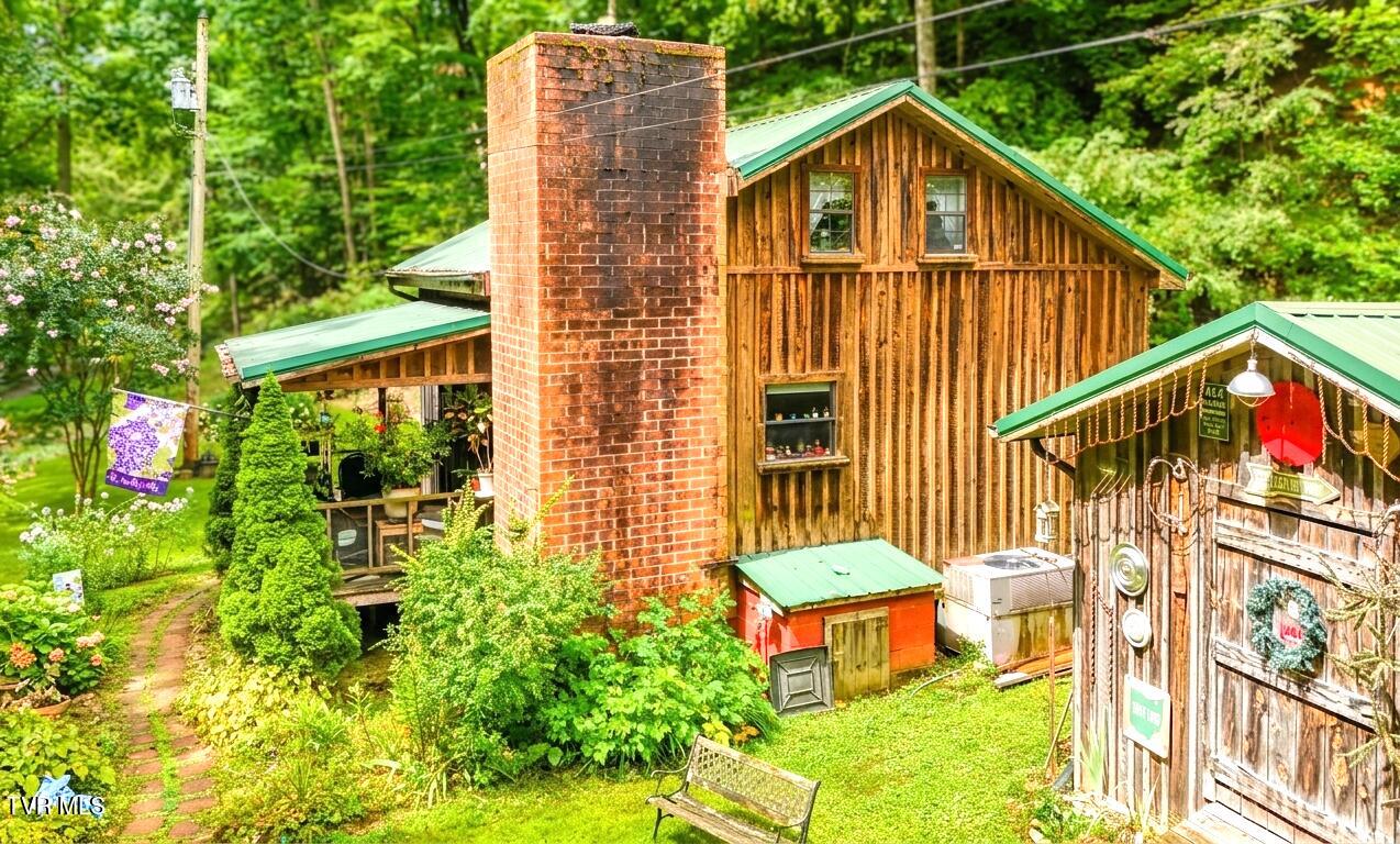 415 Stone Mtn Road