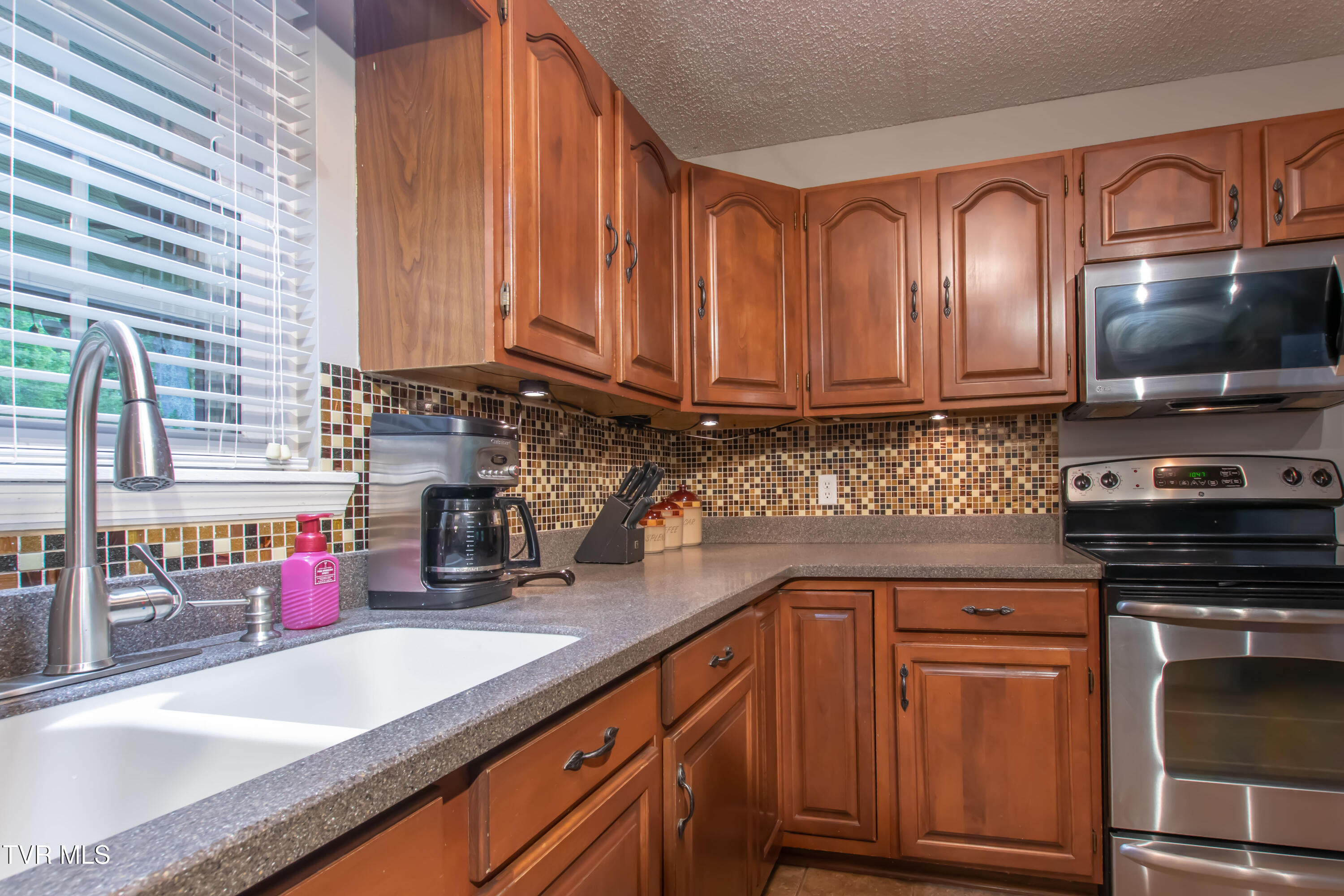 3493 Weaver Pike, Bristol, Tennessee image 22