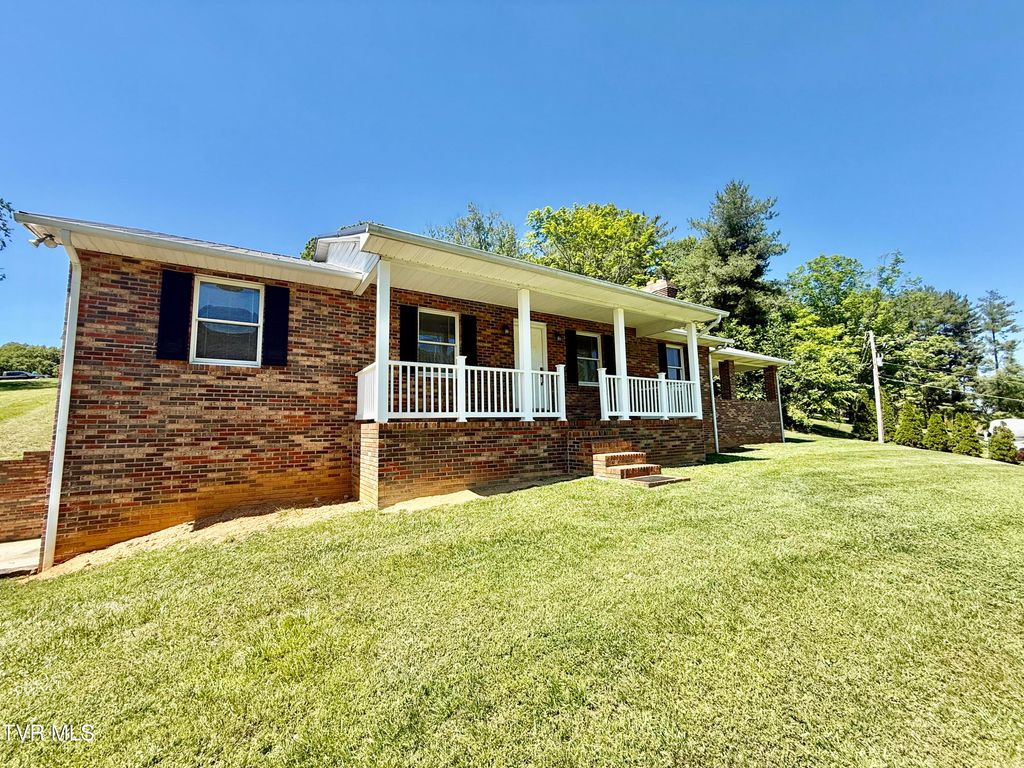 Photo of 1686 Rock Springs Road, Kingsport, TN 37664 (MLS # 9995114)