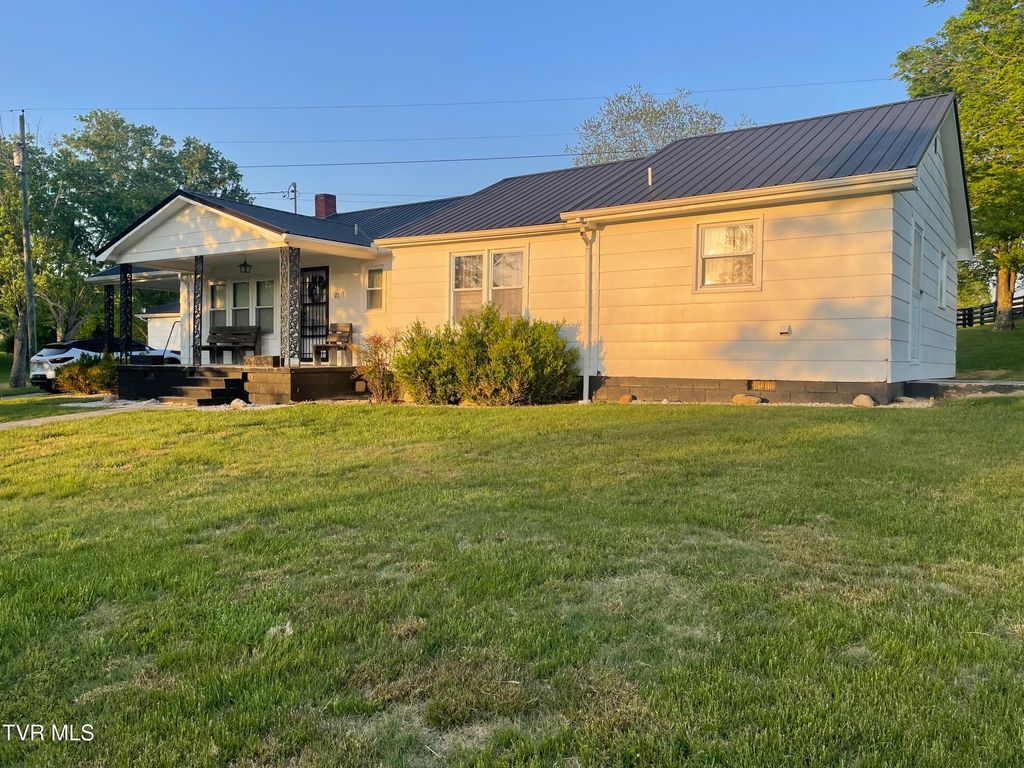 Photo of 295 Long Road, Whitesburg, TN 37891 (MLS # 9994602)