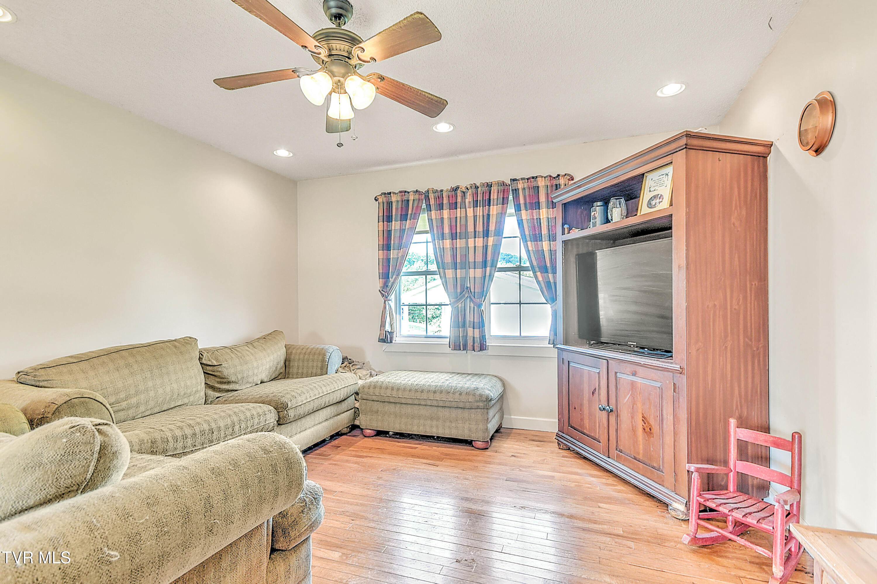 12350 Reedy Creek Road, Bristol, Virginia image 8