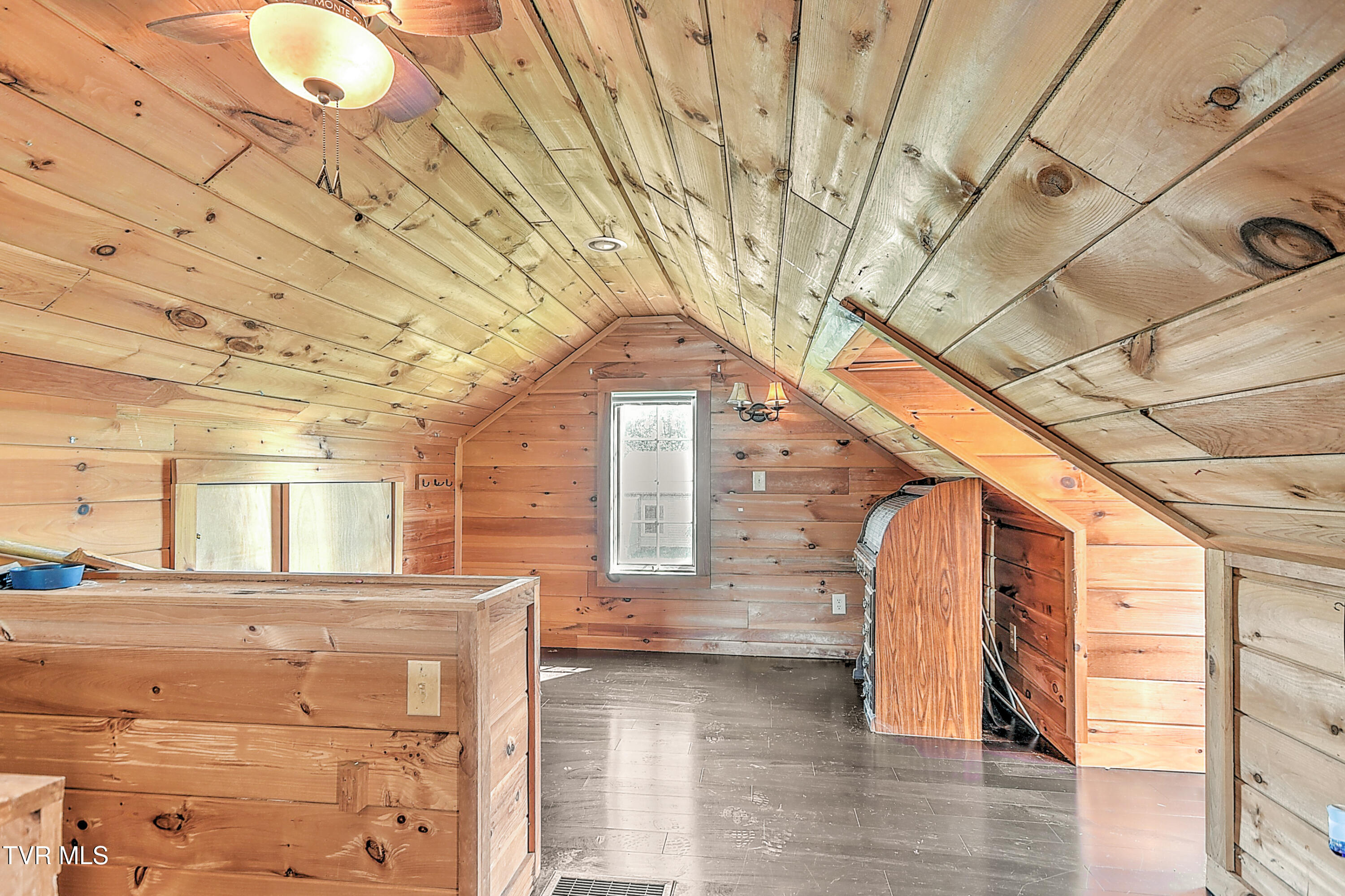 12350 Reedy Creek Road, Bristol, Virginia image 15