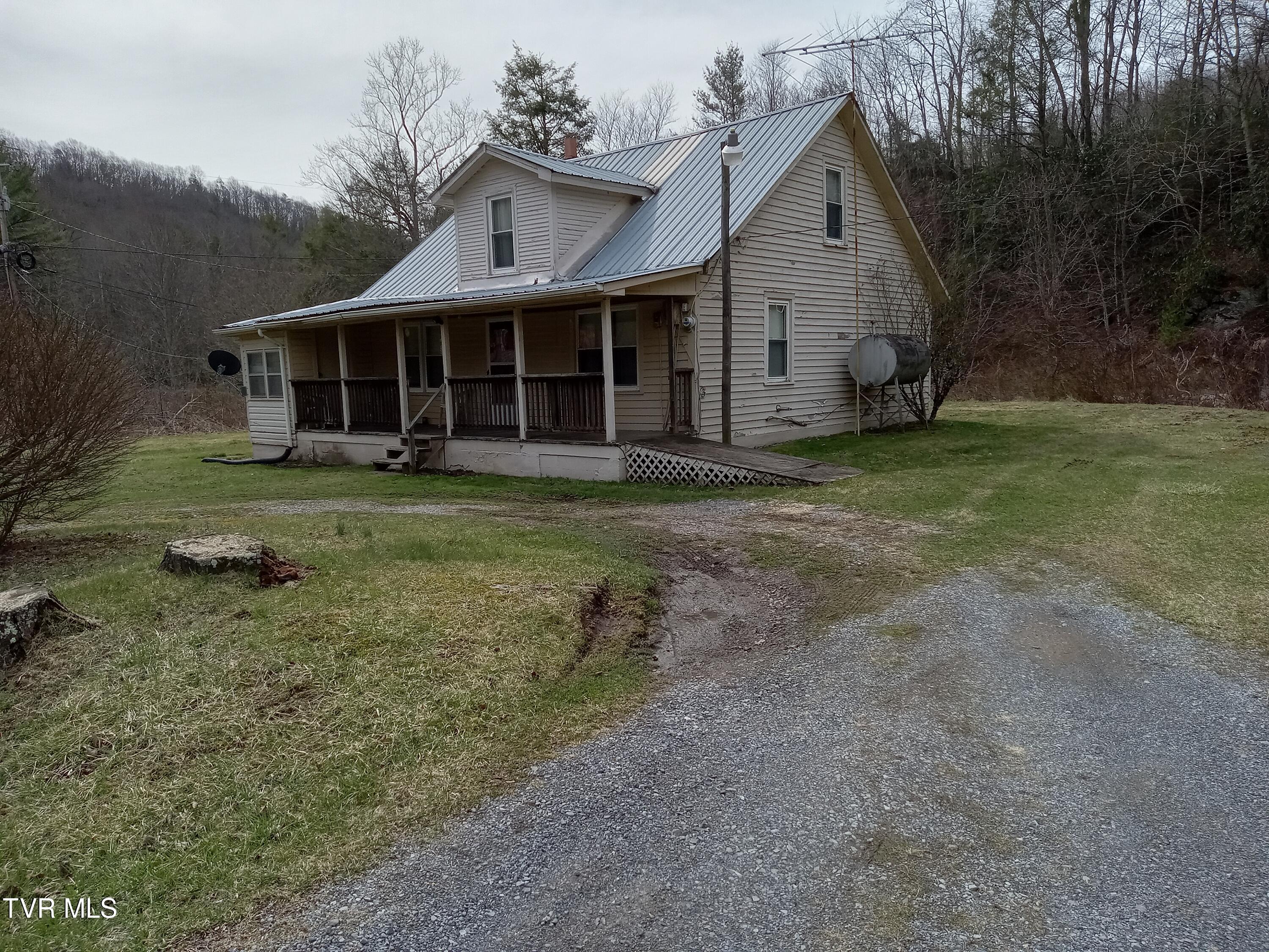 6322 Whitetop Road, Troutdale, Virginia image 4