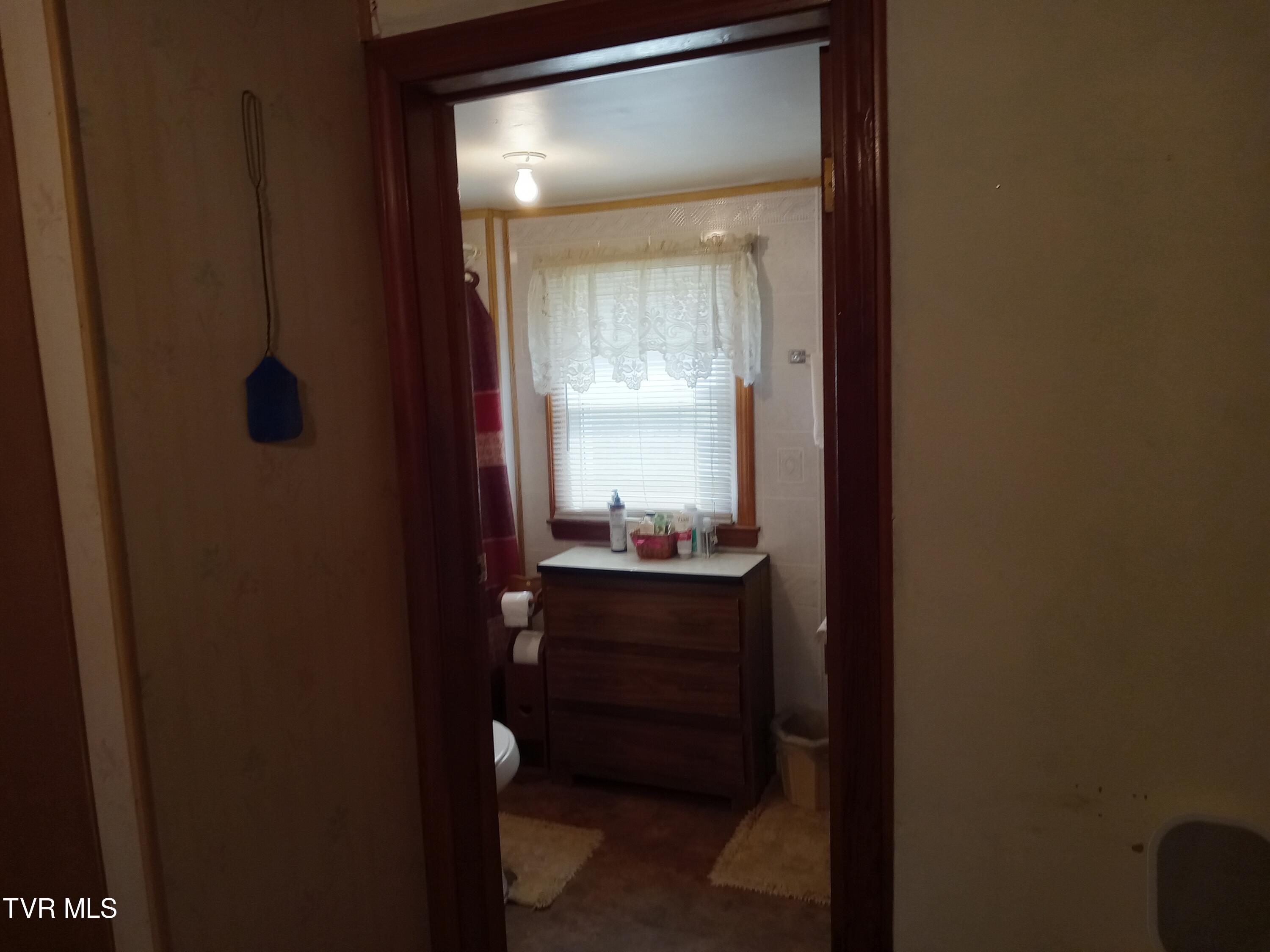 6322 Whitetop Road, Troutdale, Virginia image 46