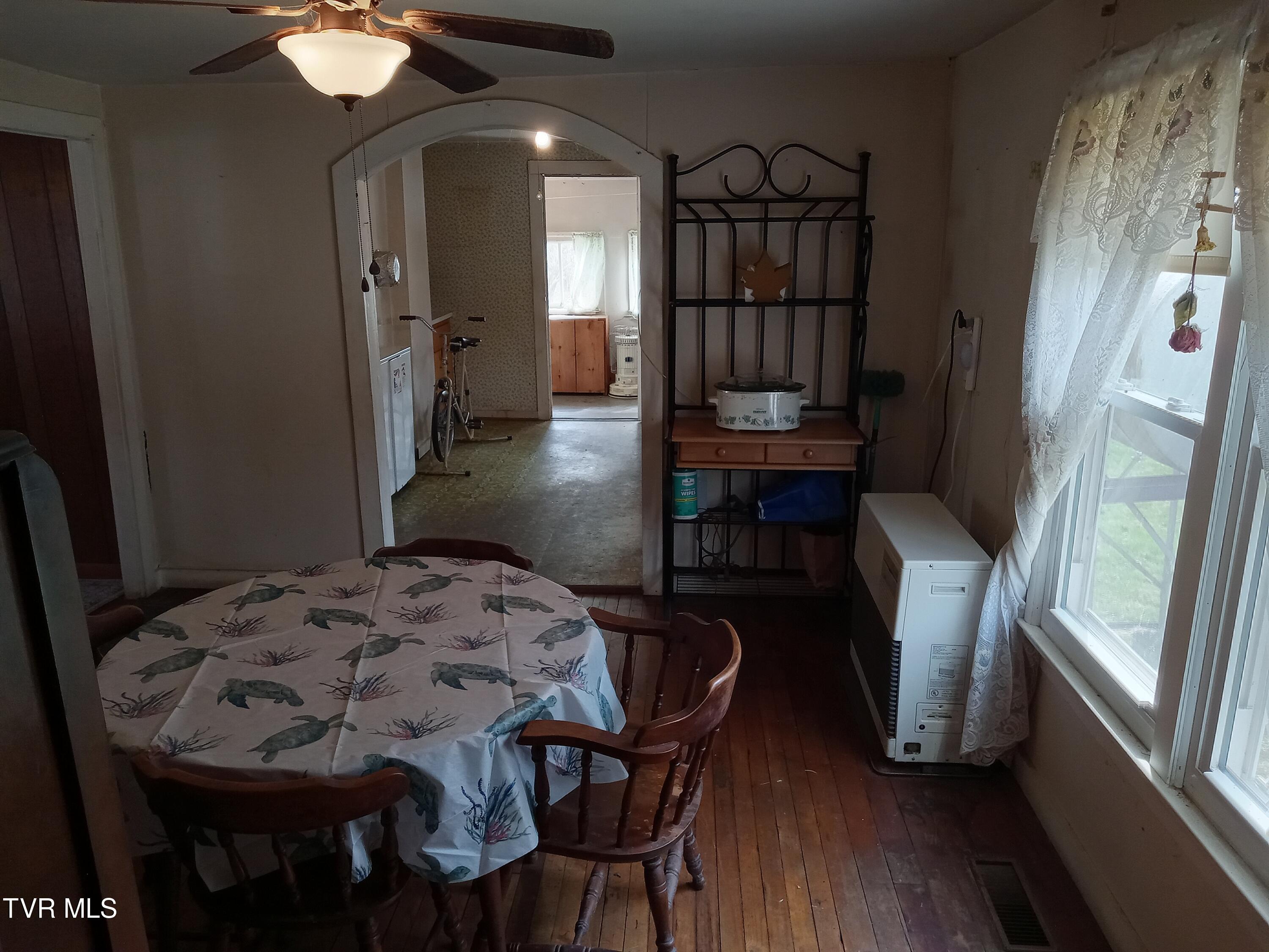 6322 Whitetop Road, Troutdale, Virginia image 28