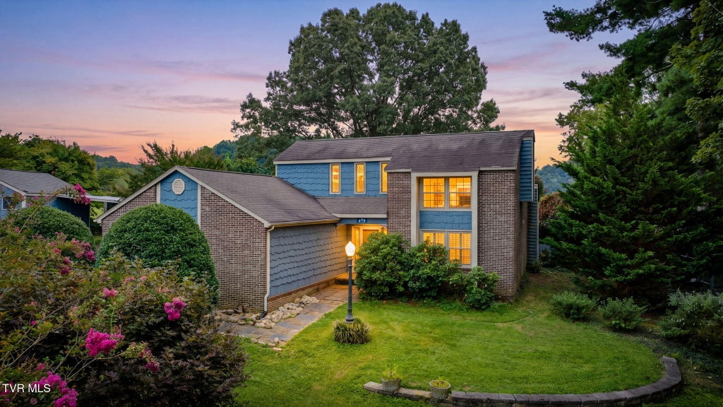 Photo of 409 Helmsdale Drive, Kingsport, TN 37664 (MLS # 10000316)