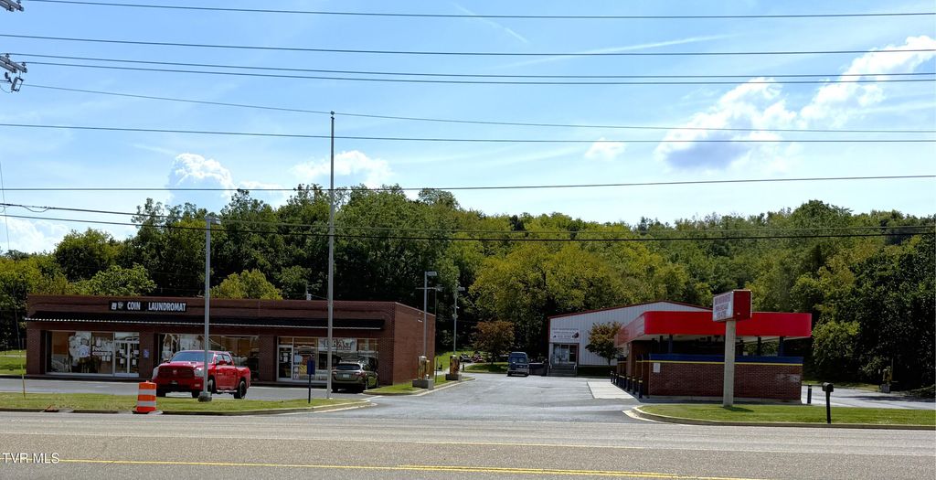 Photo of 861 Highway 25-70, Newport, TN 37821 (MLS # 9985835)