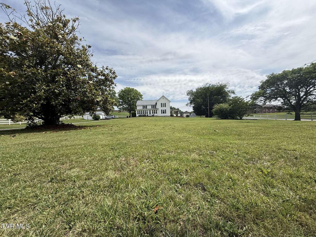 Photo of 4463 Weaver Pike, Bluff City, TN 37618 (MLS # 9995913)