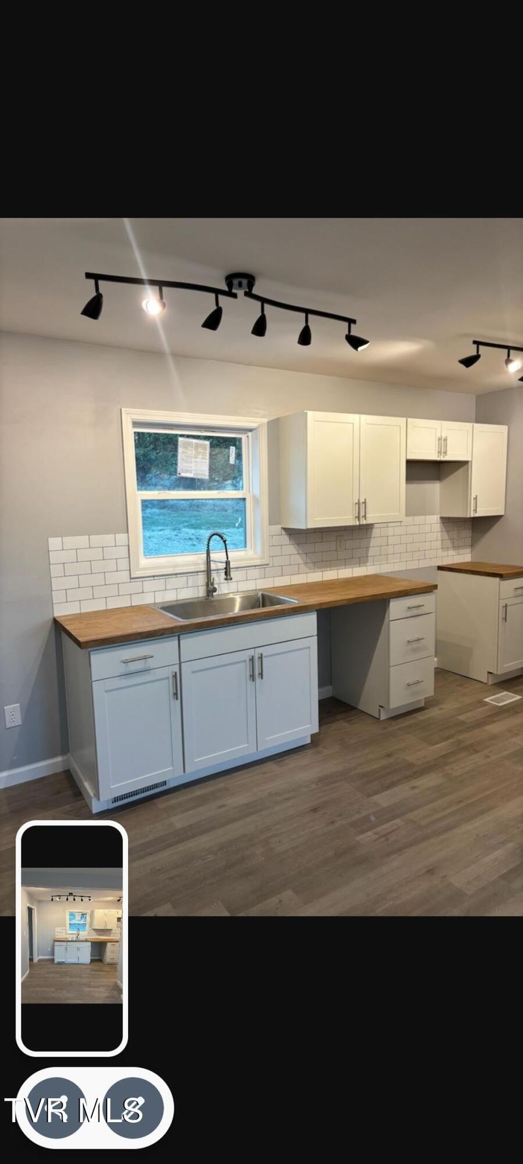 Photo of 2814 Toddman Street, Kingsport, TN 37660 (MLS # 9990321)