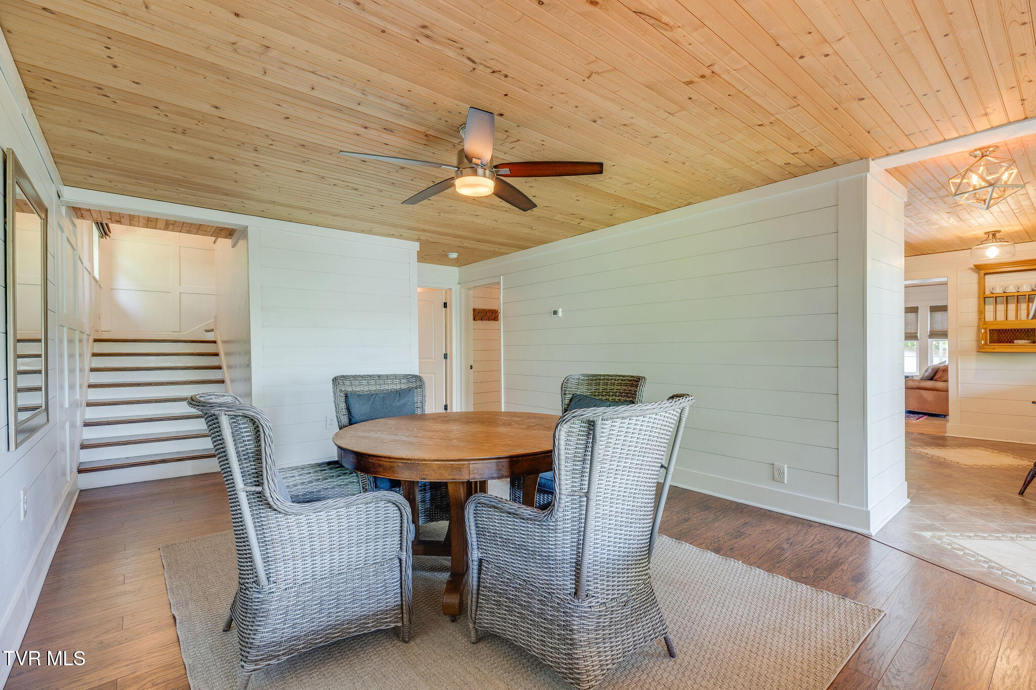 22113 Driftwood Lane, Abingdon, Virginia image 18