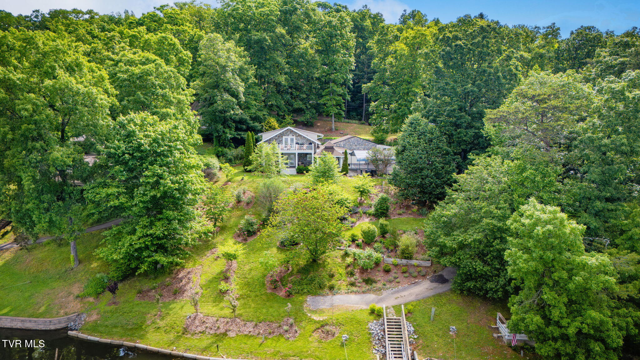 22113 Driftwood Lane, Abingdon, Virginia image 4