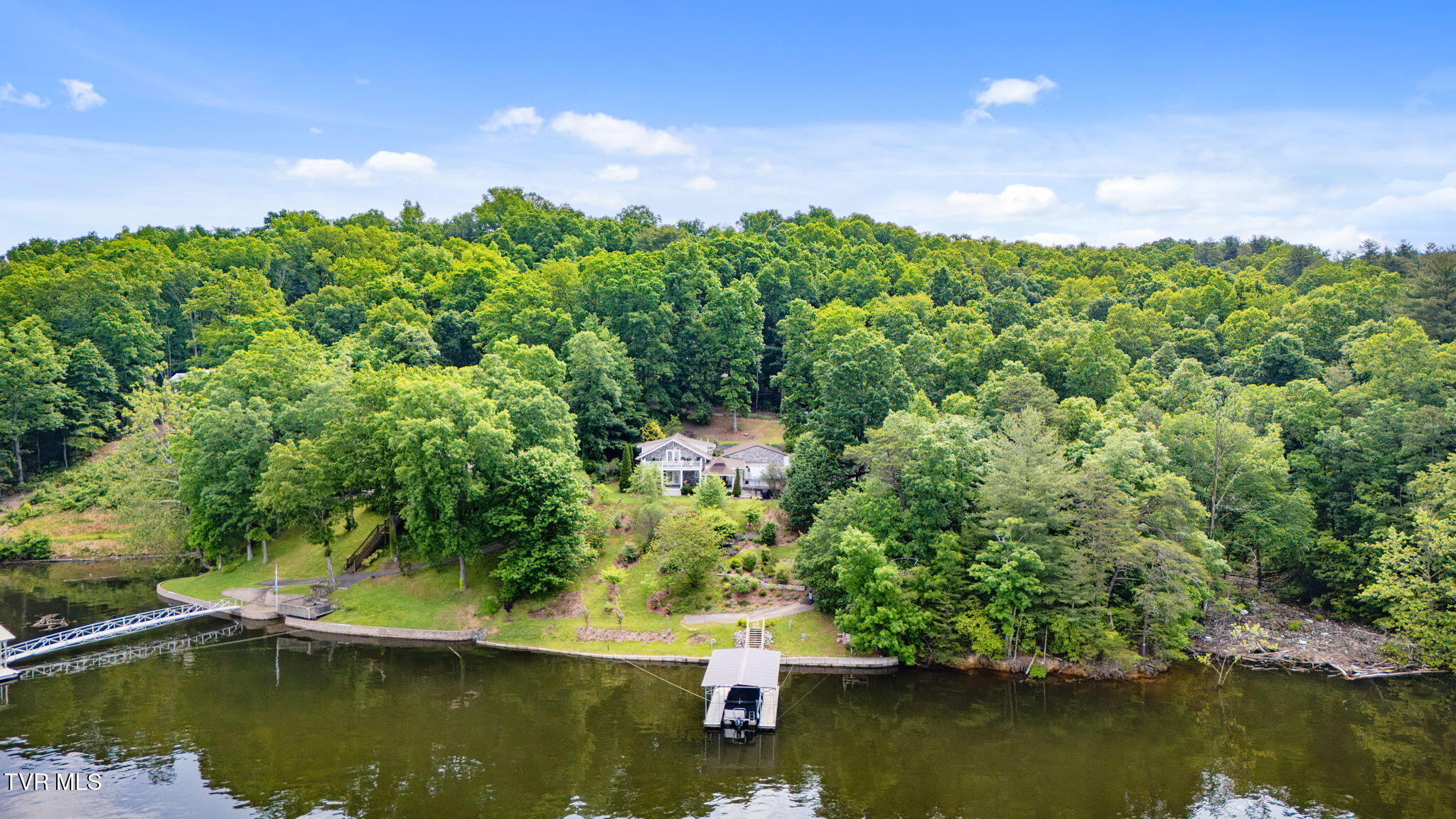 22113 Driftwood Lane, Abingdon, Virginia image 1