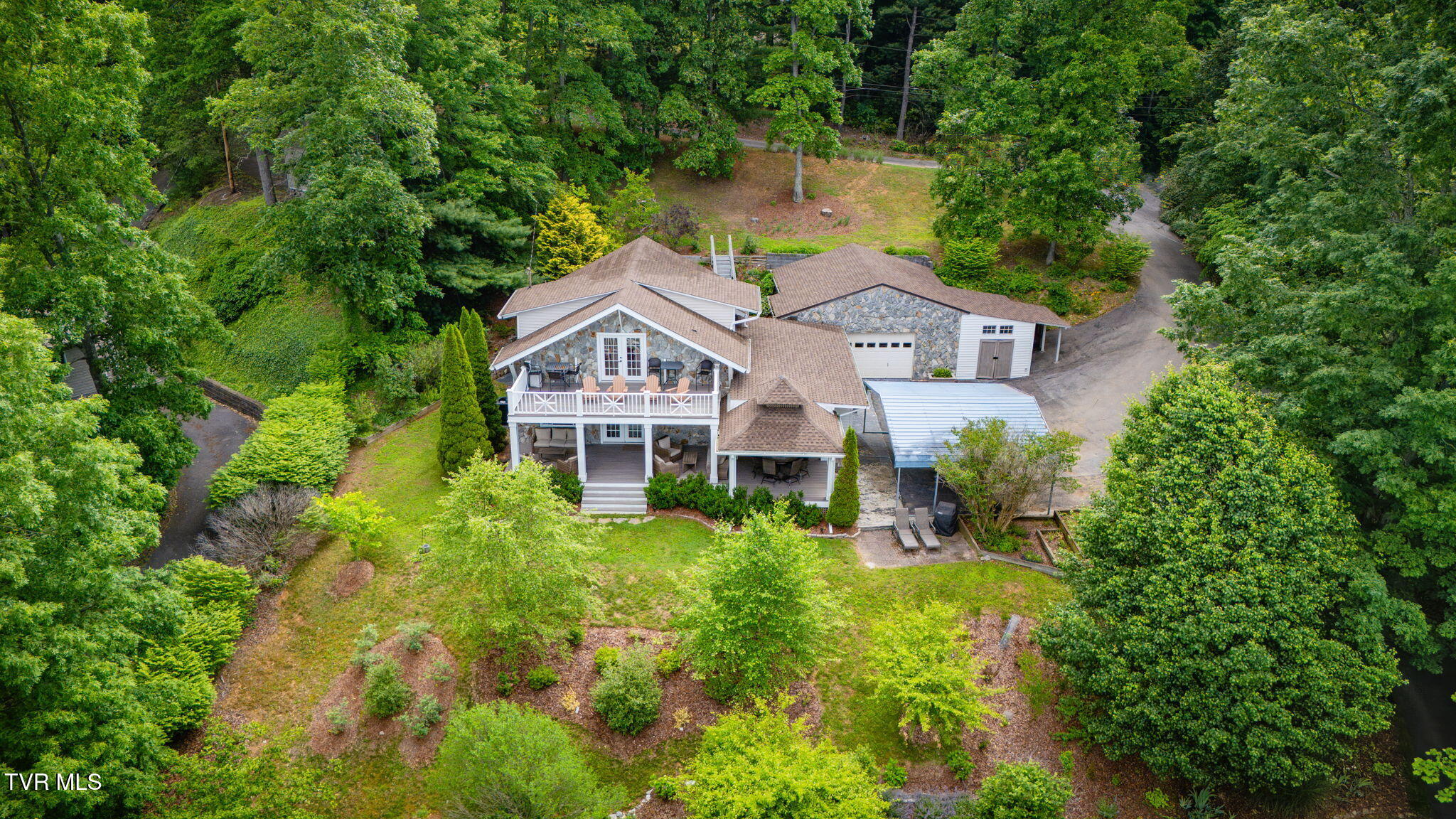 22113 Driftwood Lane, Abingdon, Virginia image 2