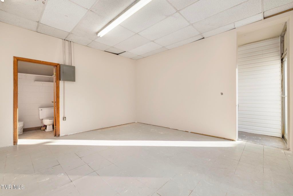 Photo of 2908 Bloomingdale Road #4, Kingsport, TN 37660 (MLS # 9988459)