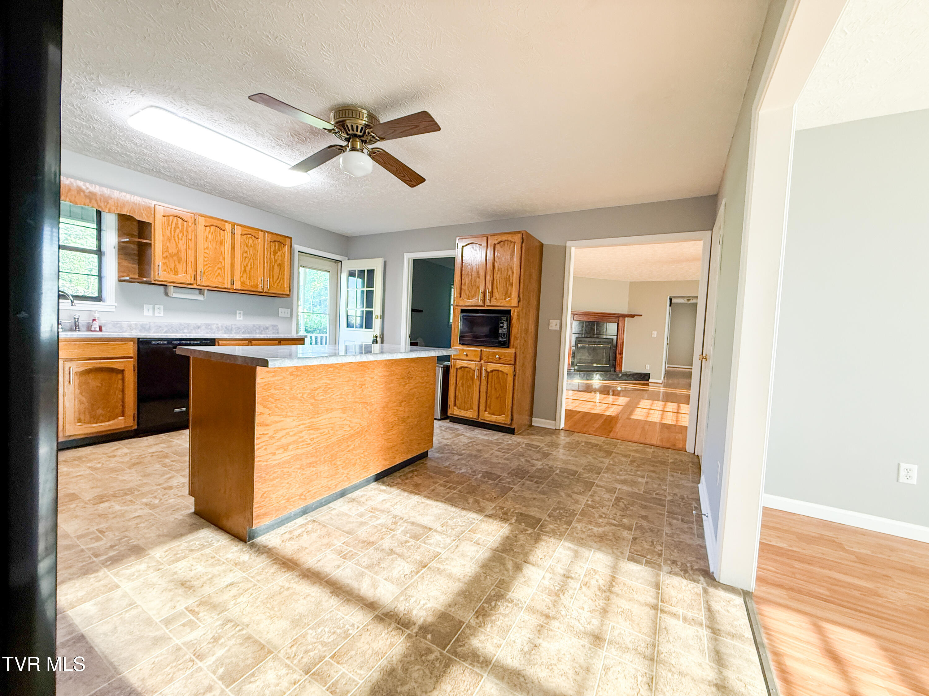 887 Berry Road, Bulls Gap, Tennessee image 24