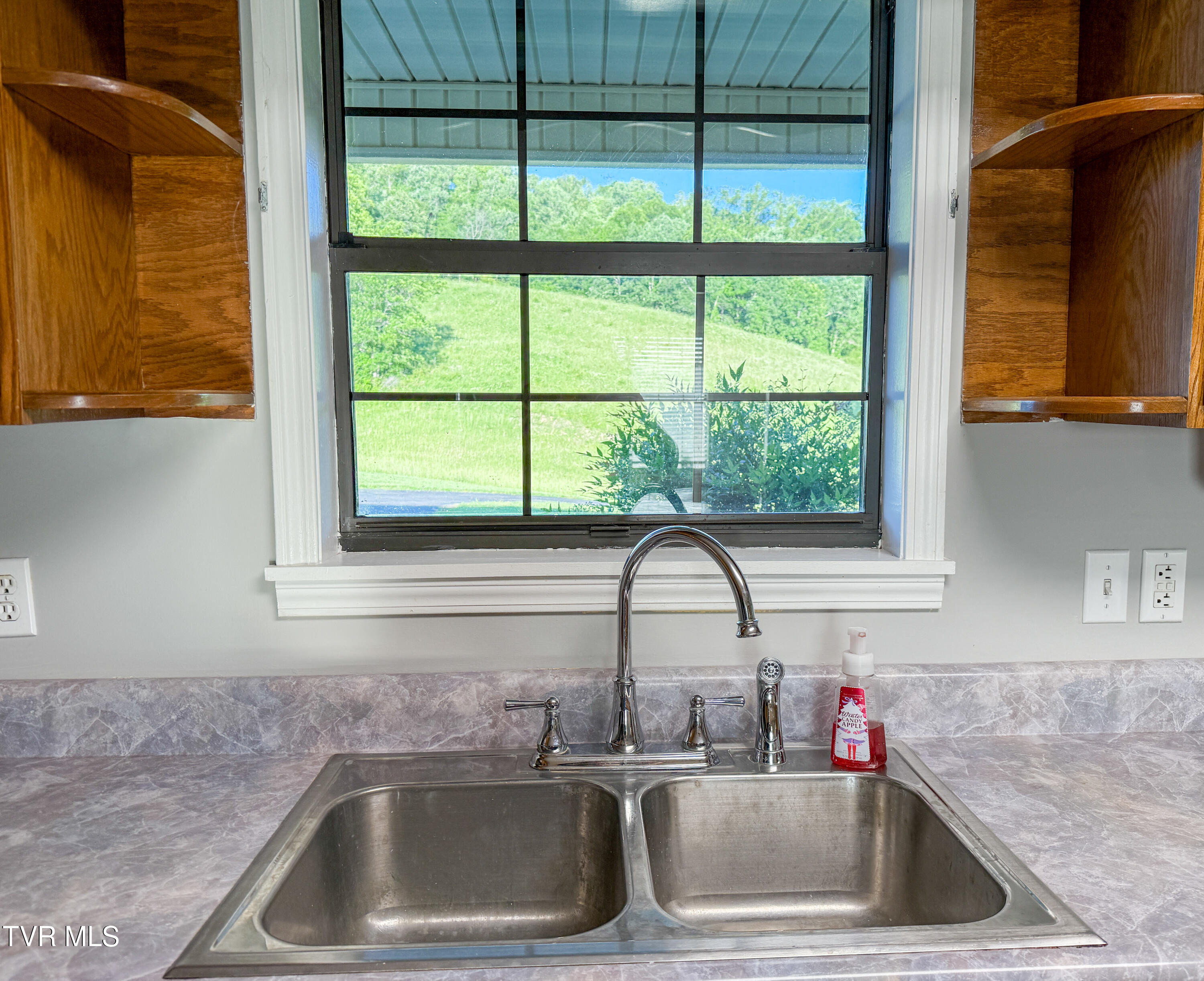 887 Berry Road, Bulls Gap, Tennessee image 26