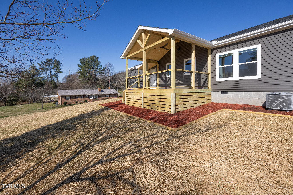 210 Klepper Lane, Rogersville, Tennessee image 8