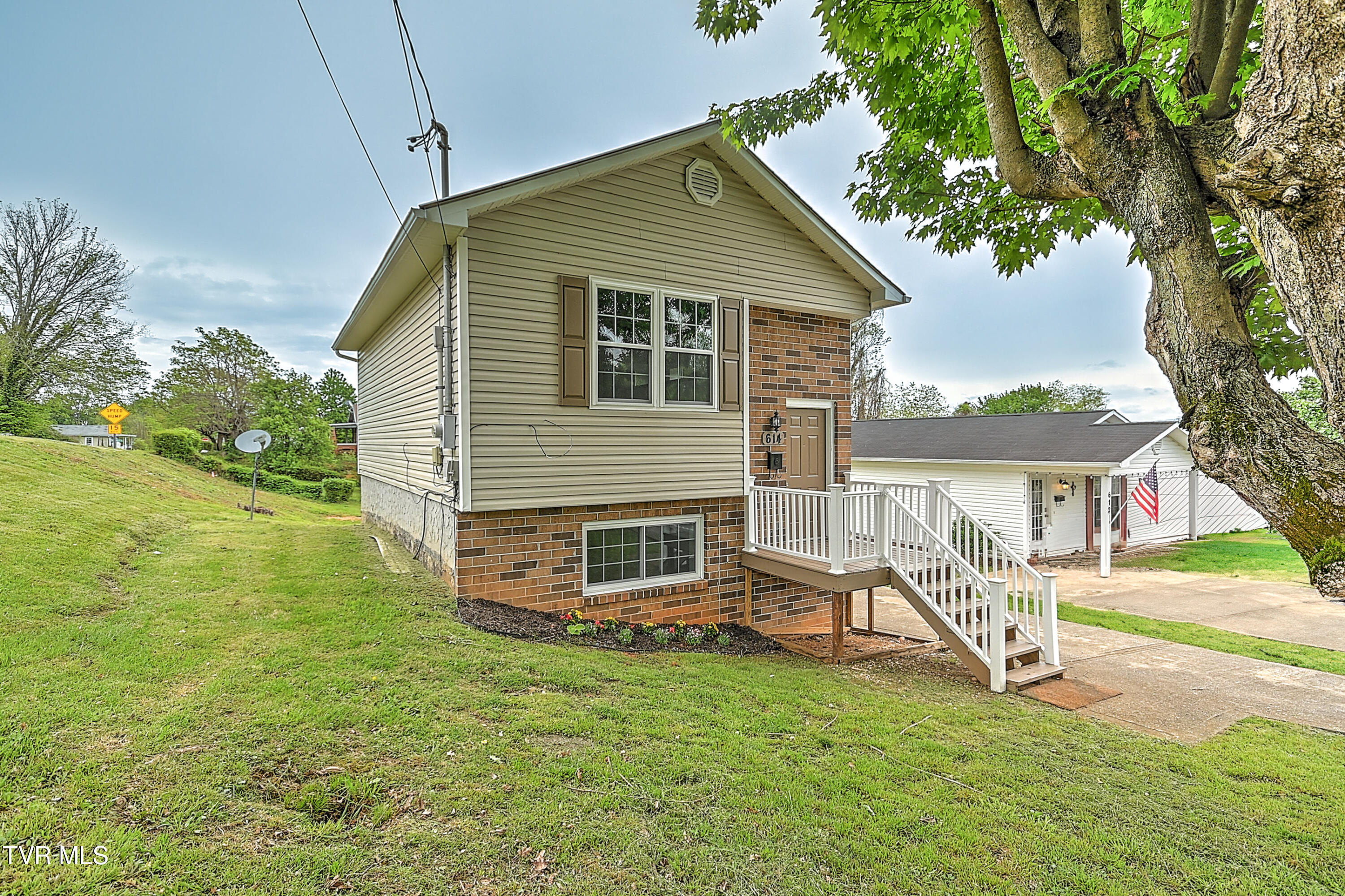 614 Davis Street, Johnson City, Tennessee image 41