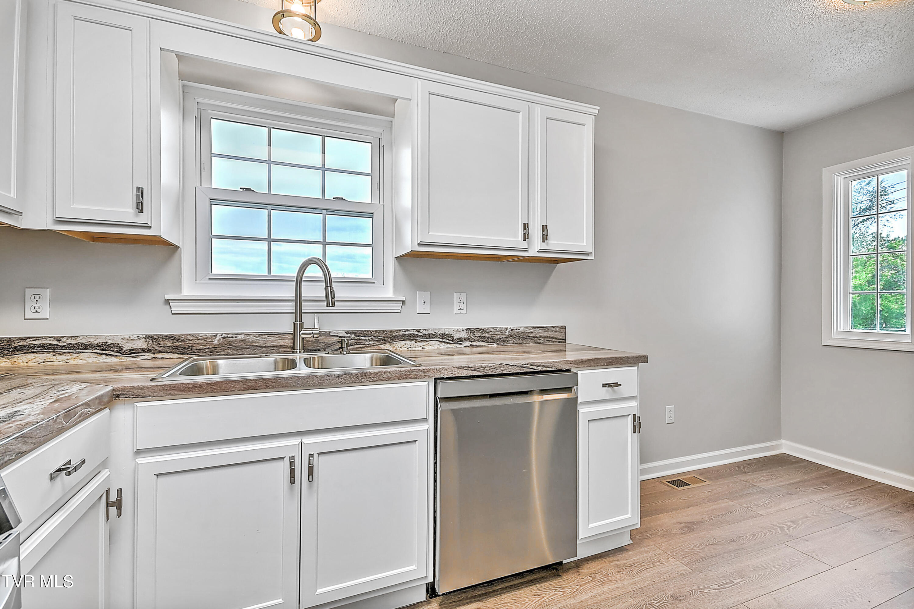 614 Davis Street, Johnson City, Tennessee image 14