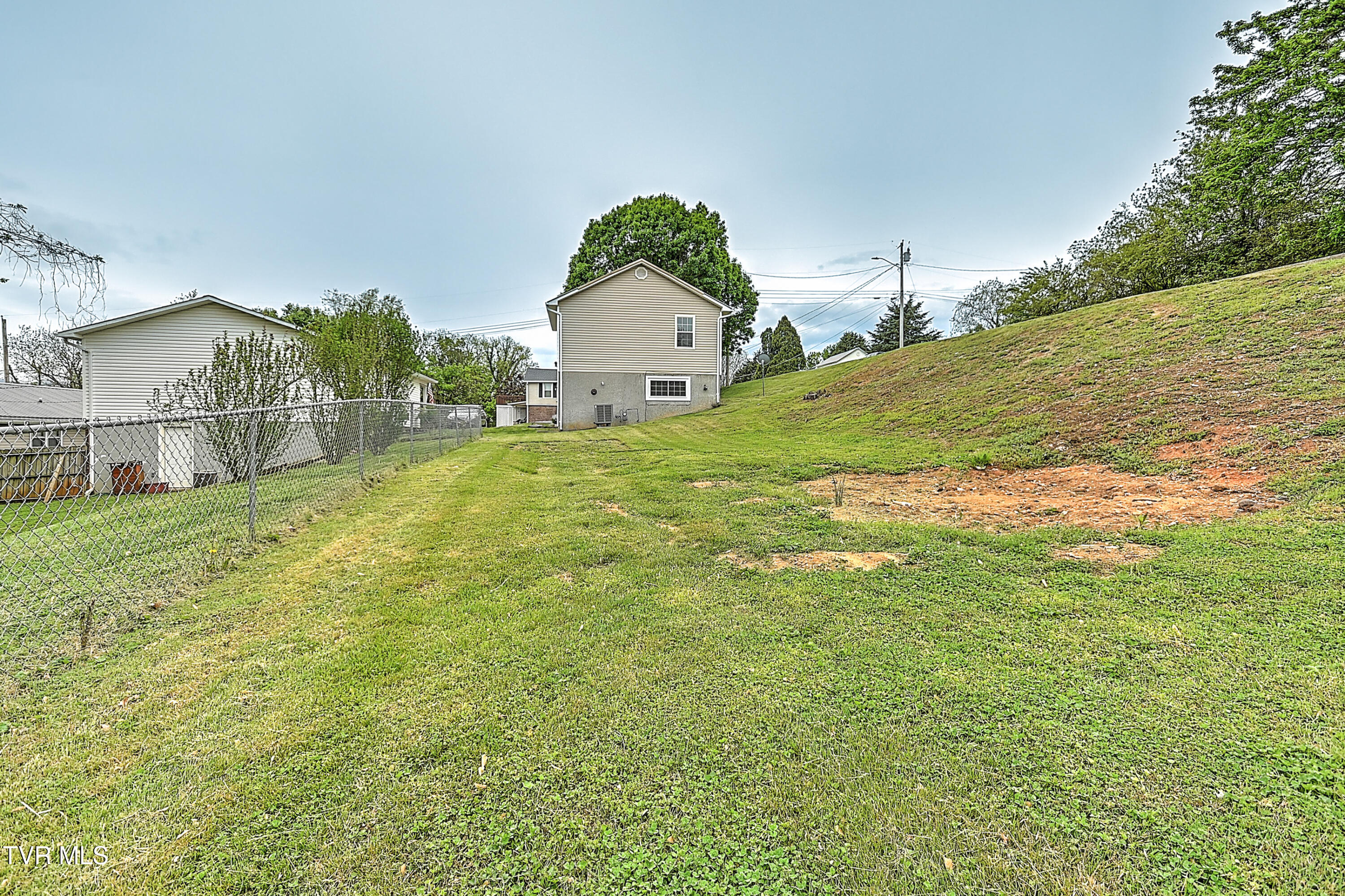 614 Davis Street, Johnson City, Tennessee image 35