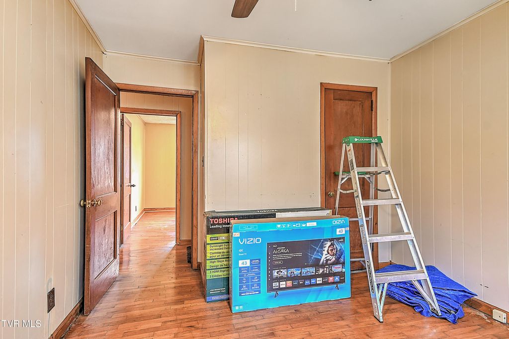 Photo of 404 Market Street, Rogersville, TN 37857 (MLS # 9987463)