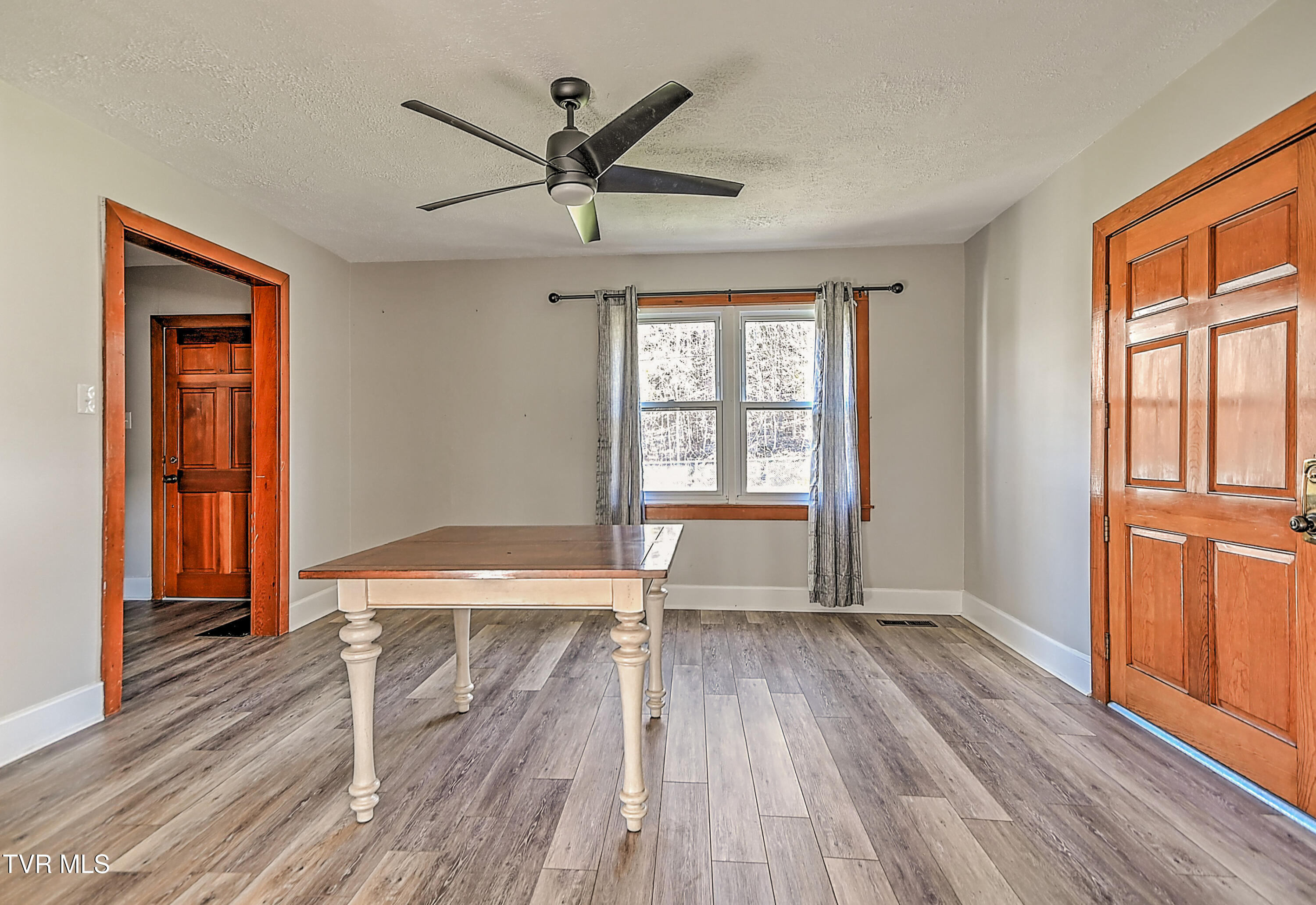 4855 Bloomingdale Road