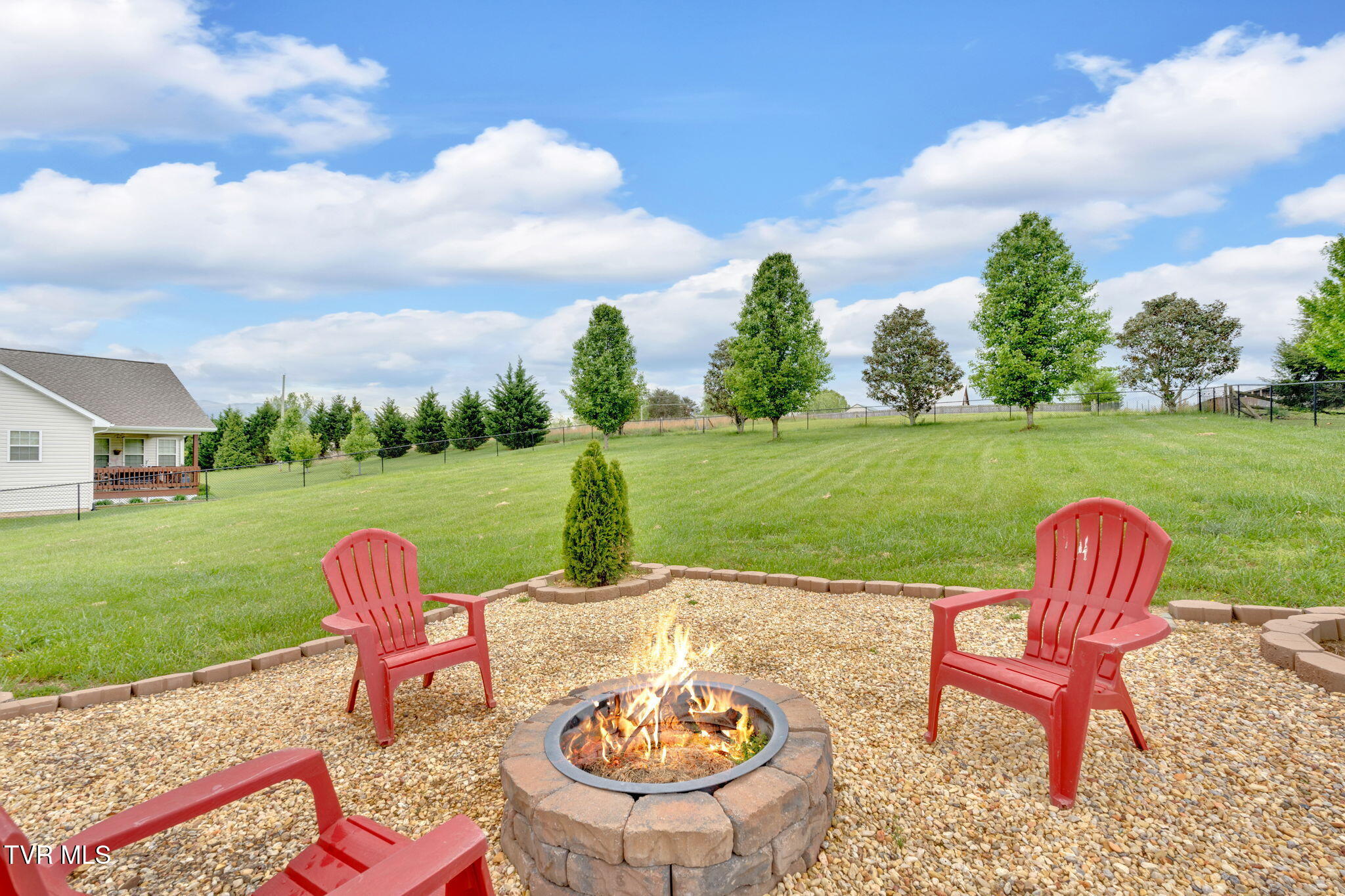 6070 Jones Bridge Road, Greeneville, Tennessee image 19
