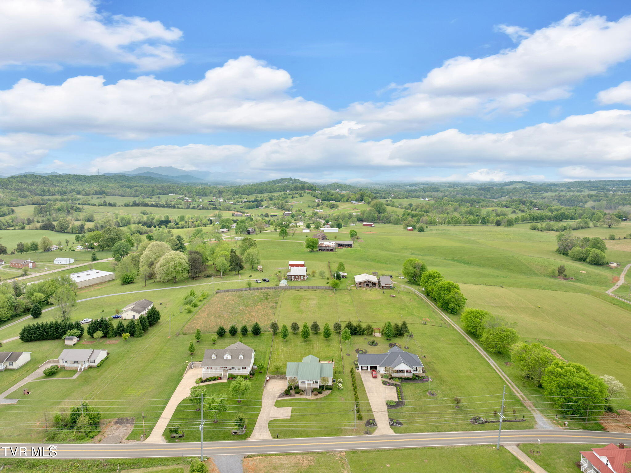 6070 Jones Bridge Road, Greeneville, Tennessee image 24