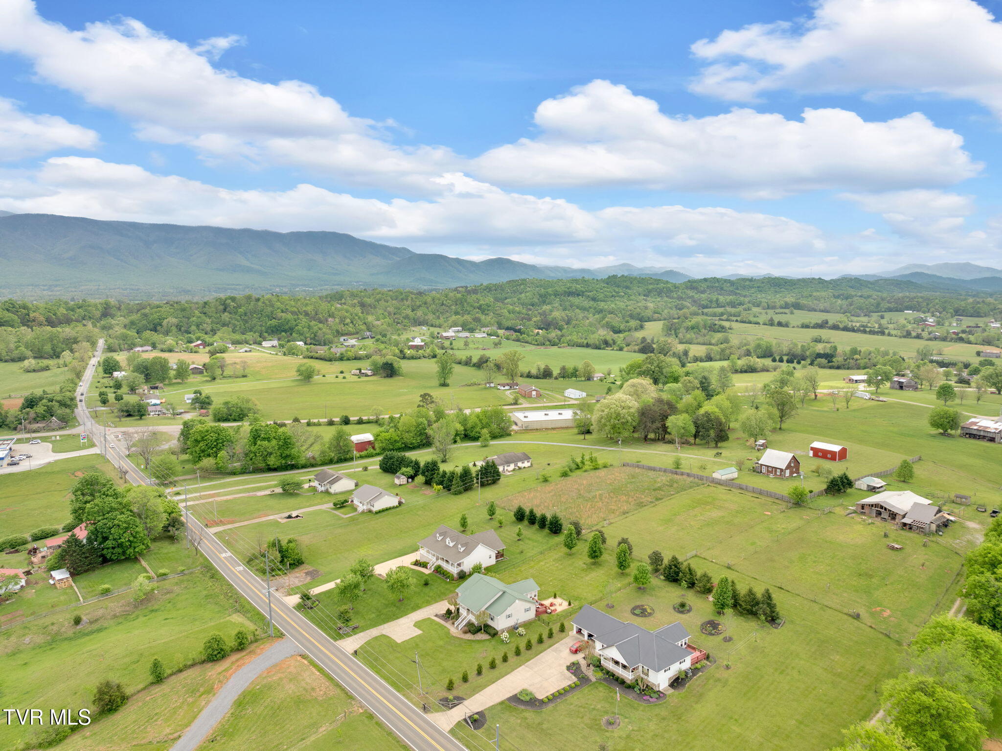6070 Jones Bridge Road, Greeneville, Tennessee image 23