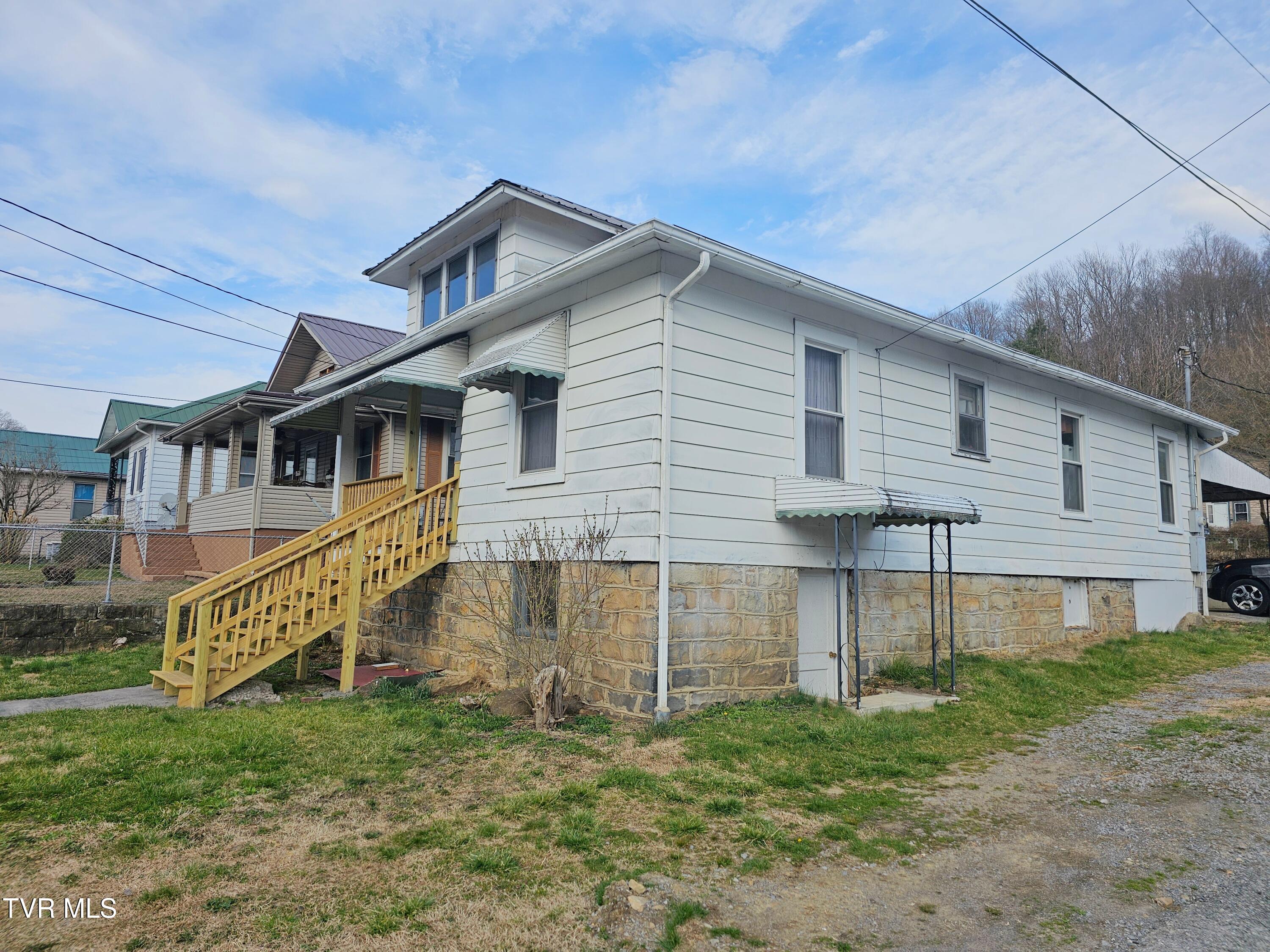 311 Spruce Street, Appalachia, Virginia image 3