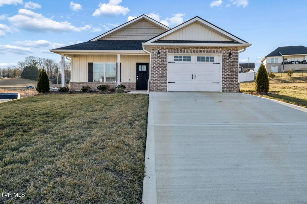 Photo of 1070 Cabot Cove, Jonesborough, TN 37659 (MLS # 9991373)