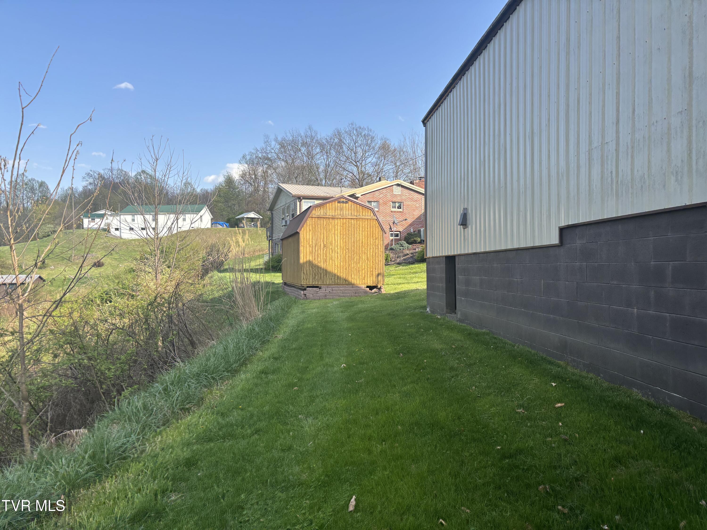 490 Delaney Lane, Clintwood, Virginia image 15